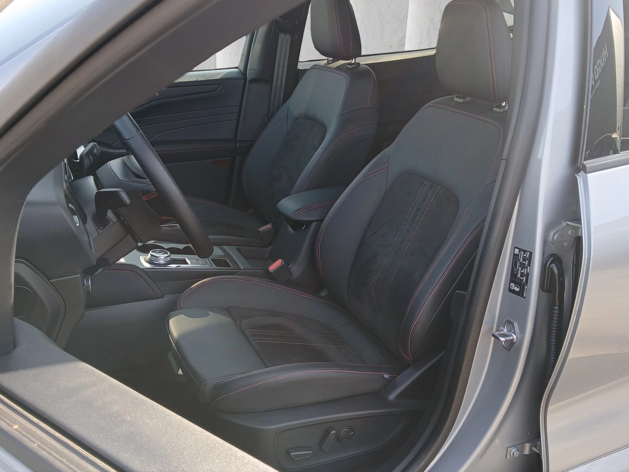 Ford-Kuga-image-9