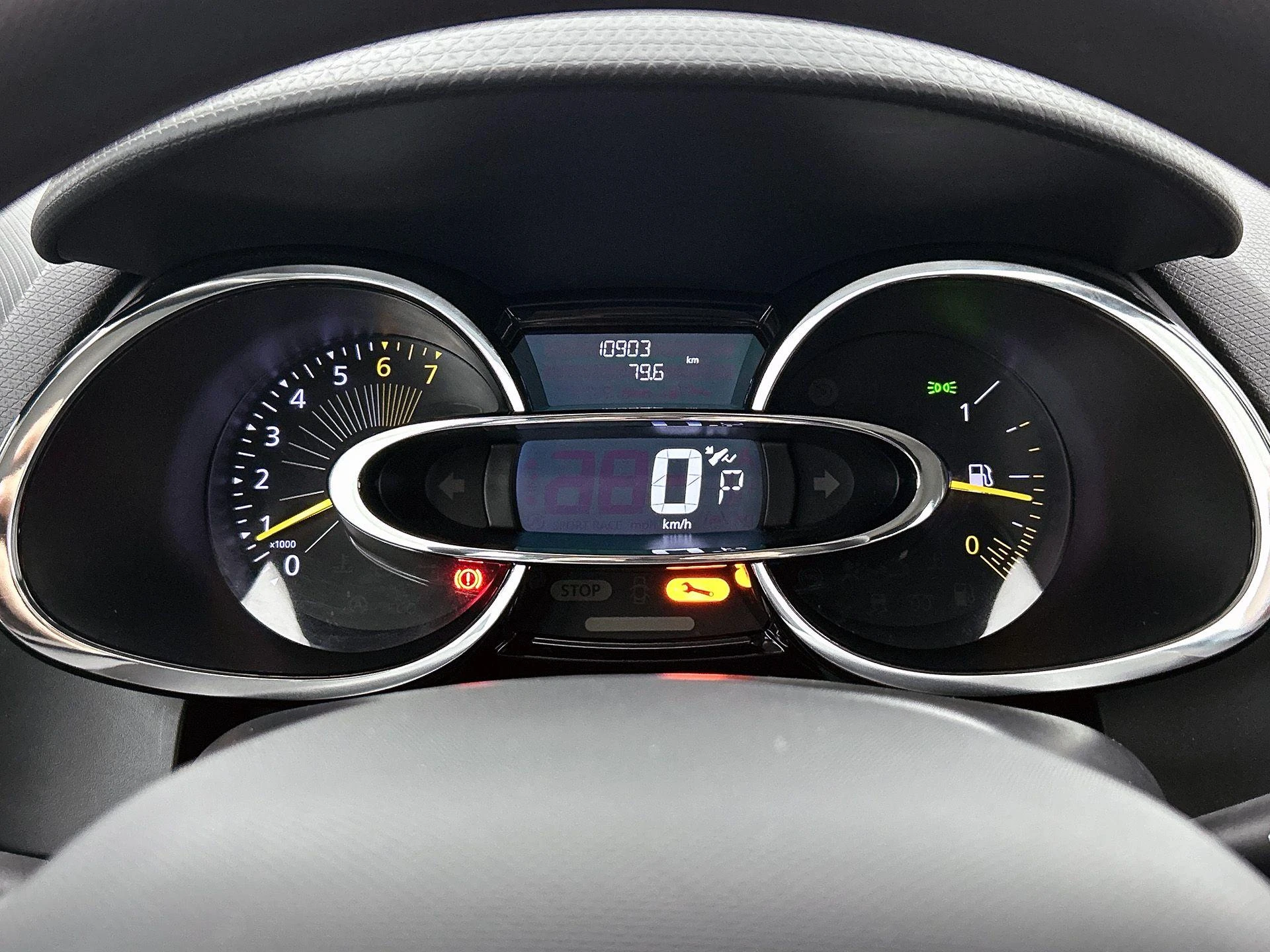 Renault-Clio-image-9