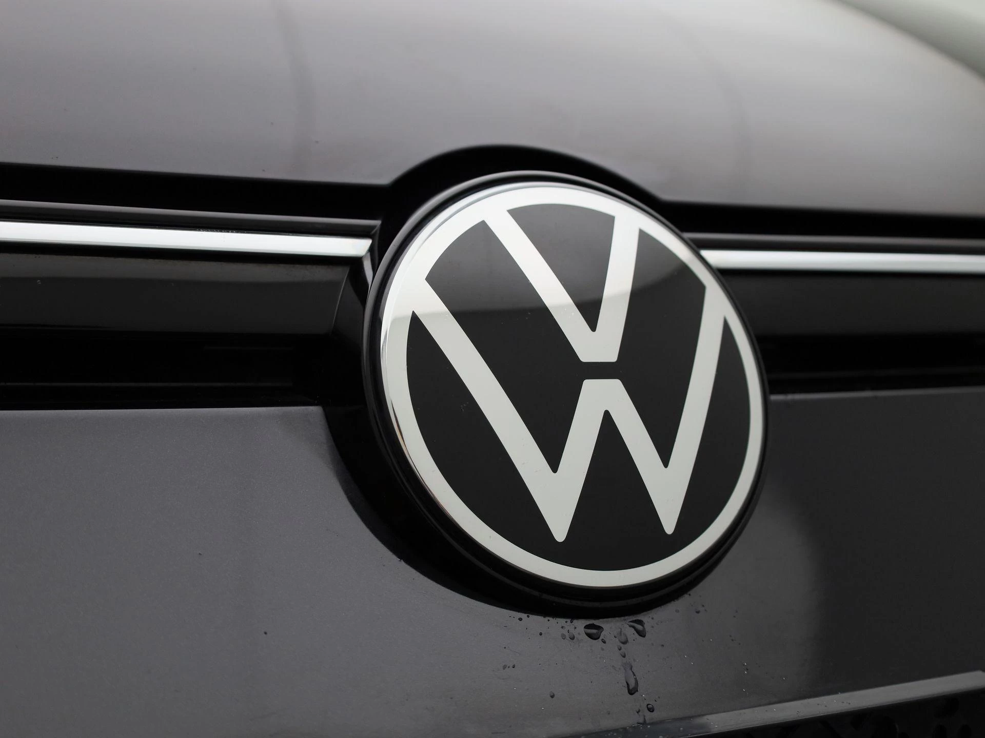 Volkswagen-Golf-image-34
