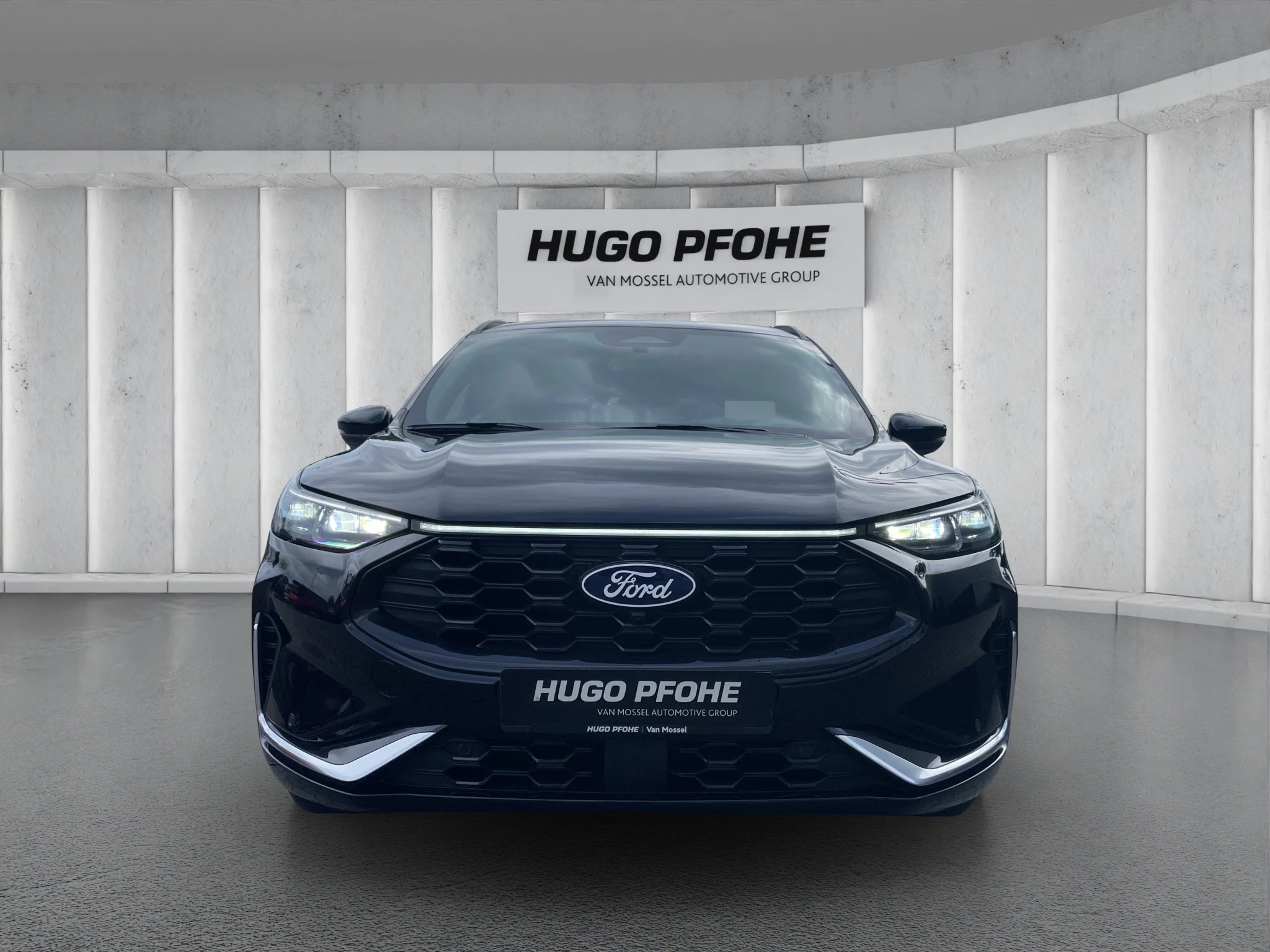 Ford Kuga ST-Line X*PANO*AHK*LED-MATRIX*360GRAD*ACC*NAVI*SOUND-SYS.
