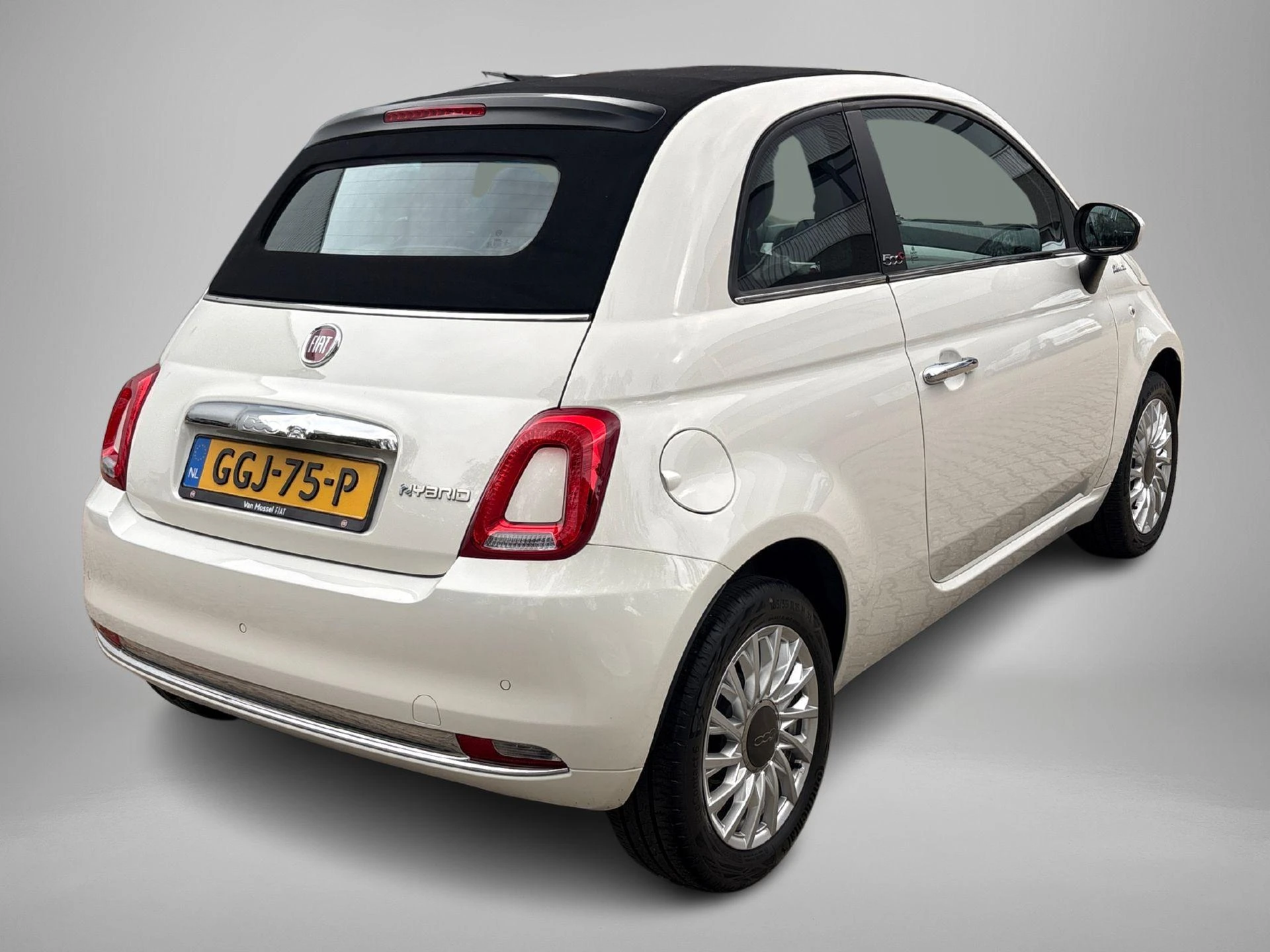 Fiat-500C-image-25