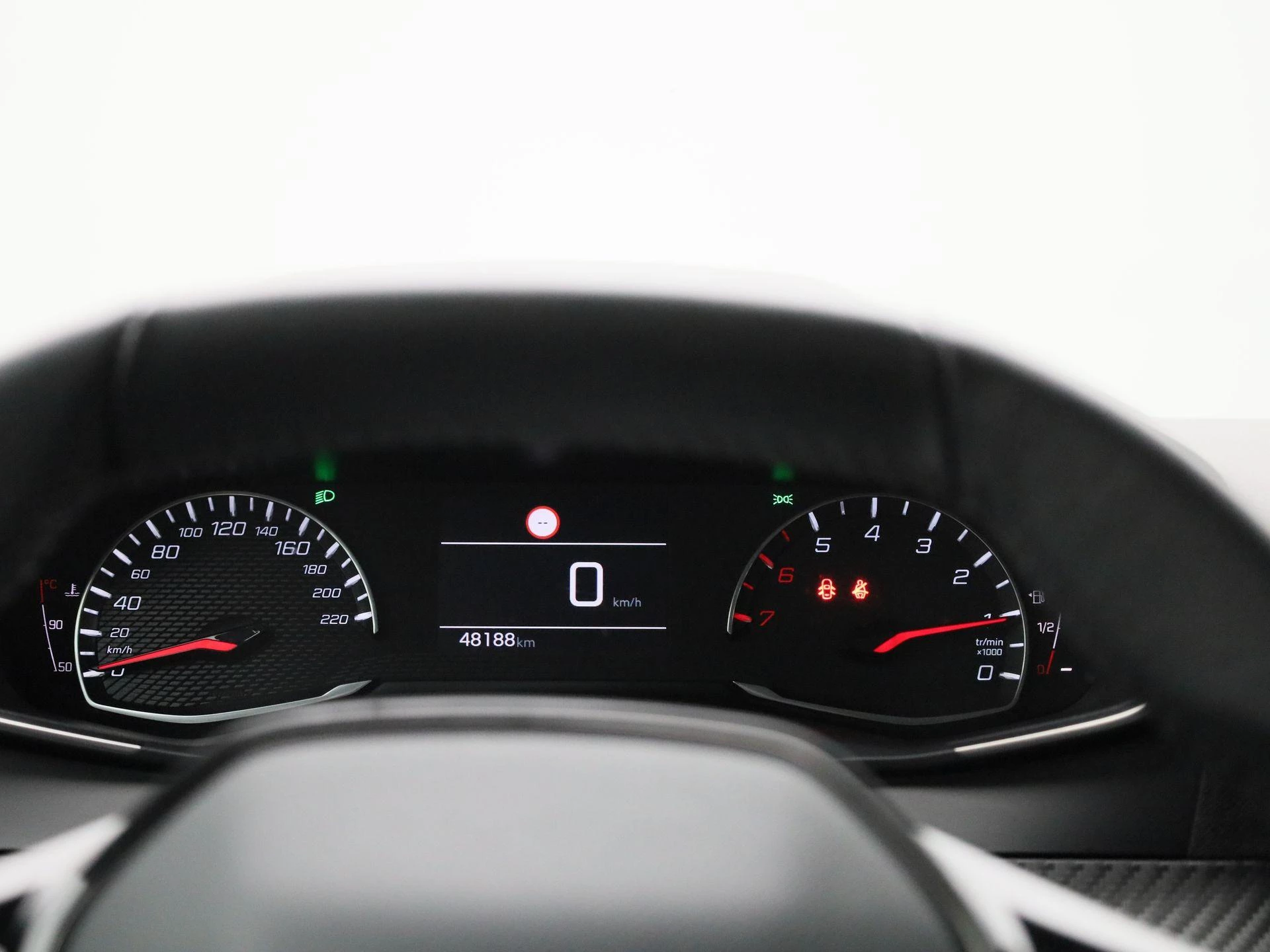 Peugeot-2008-image-7