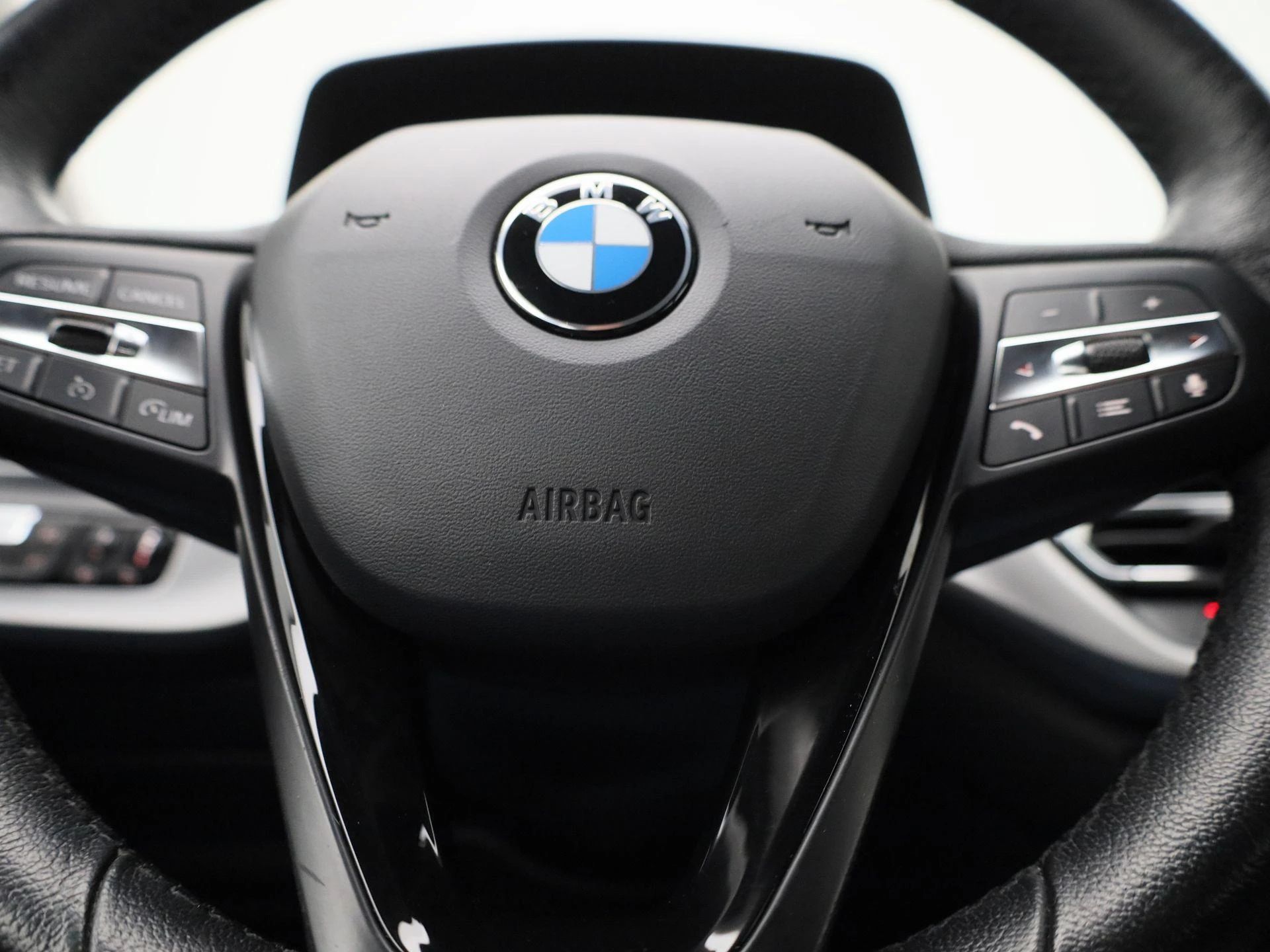 BMW-1 Reeks-image-25