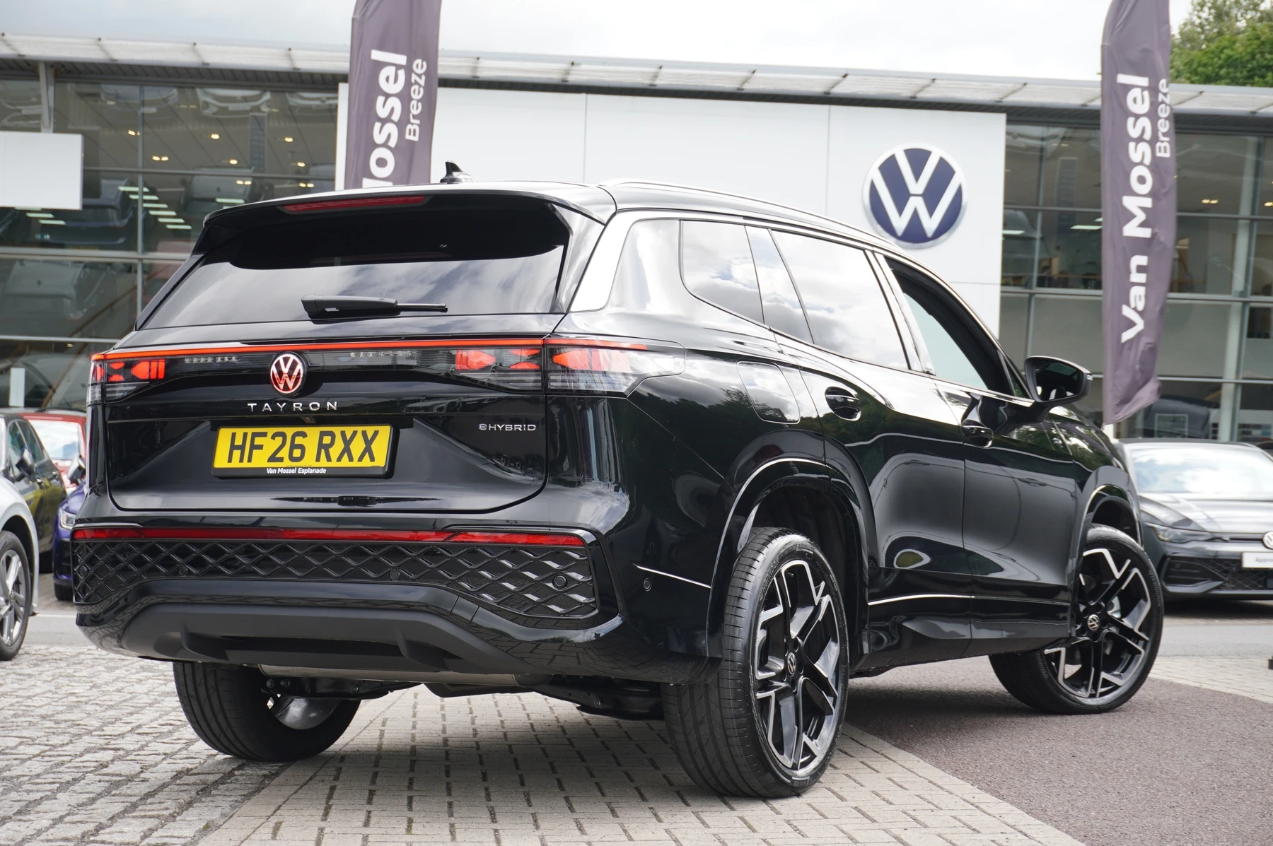 Volkswagen-Tayron-image-18