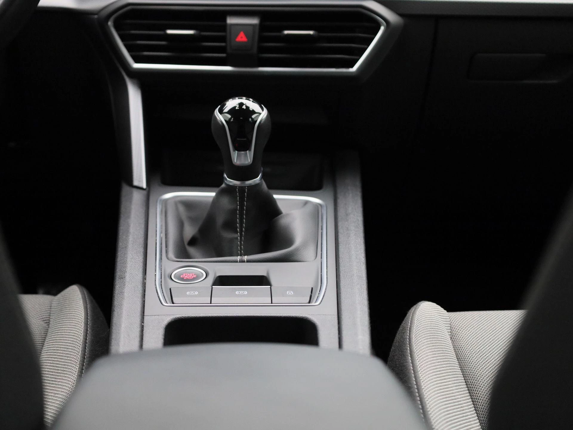 SEAT-Leon-image-10