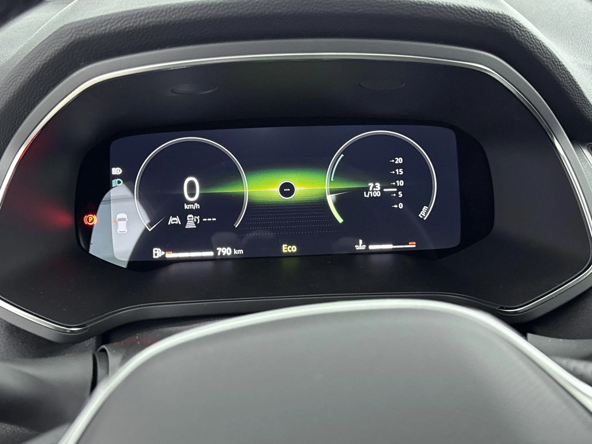 Renault-Captur-image-8