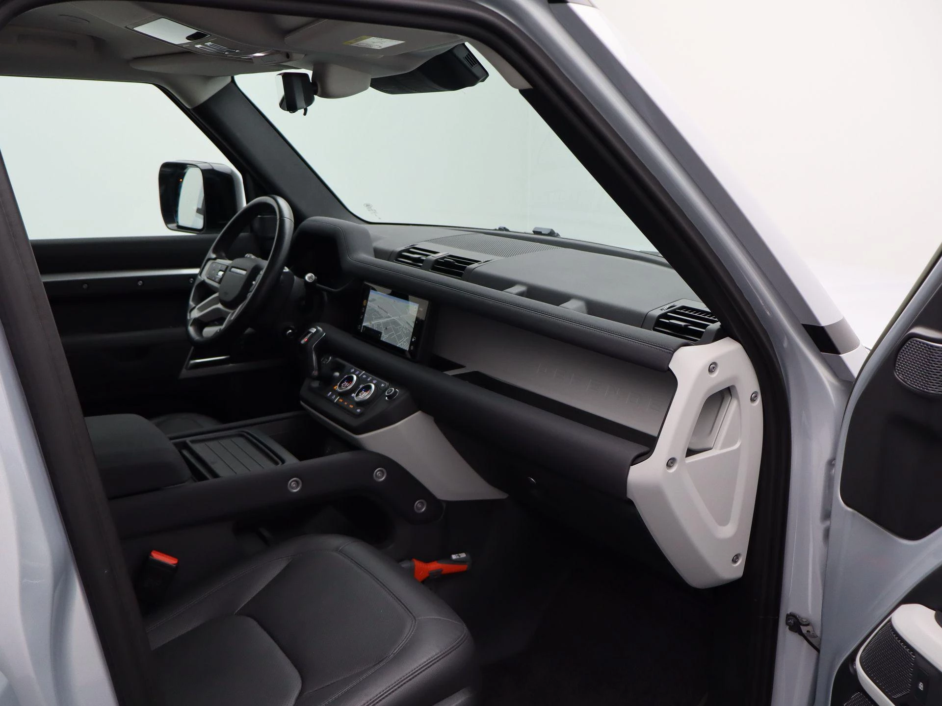 Land Rover Defender 110 P400e XS Edition