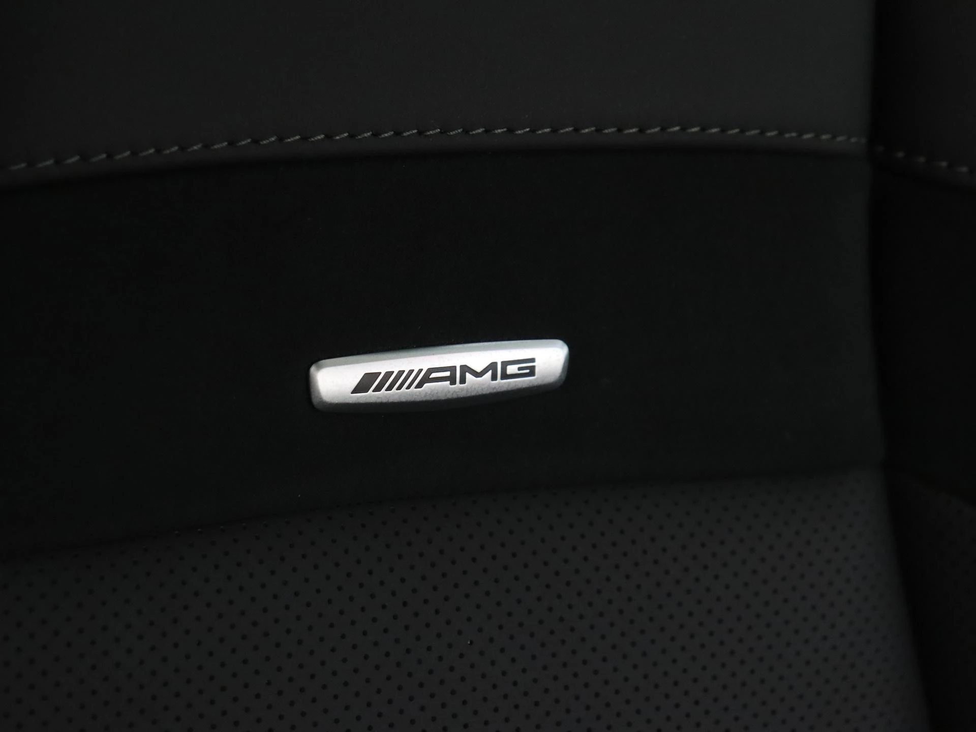 Mercedes-Benz-GLE-image-14