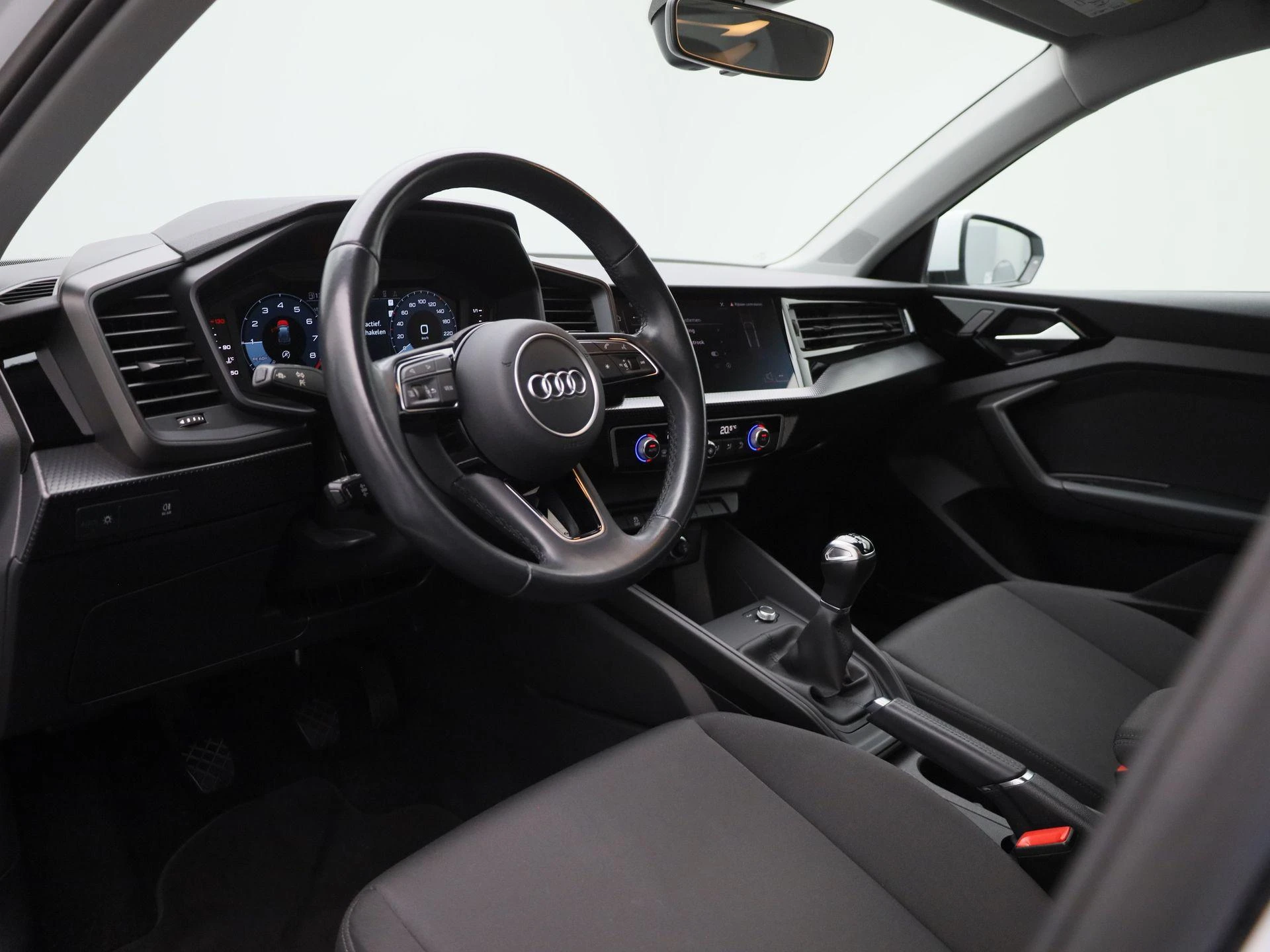 Audi-A1 Sportback-image-29