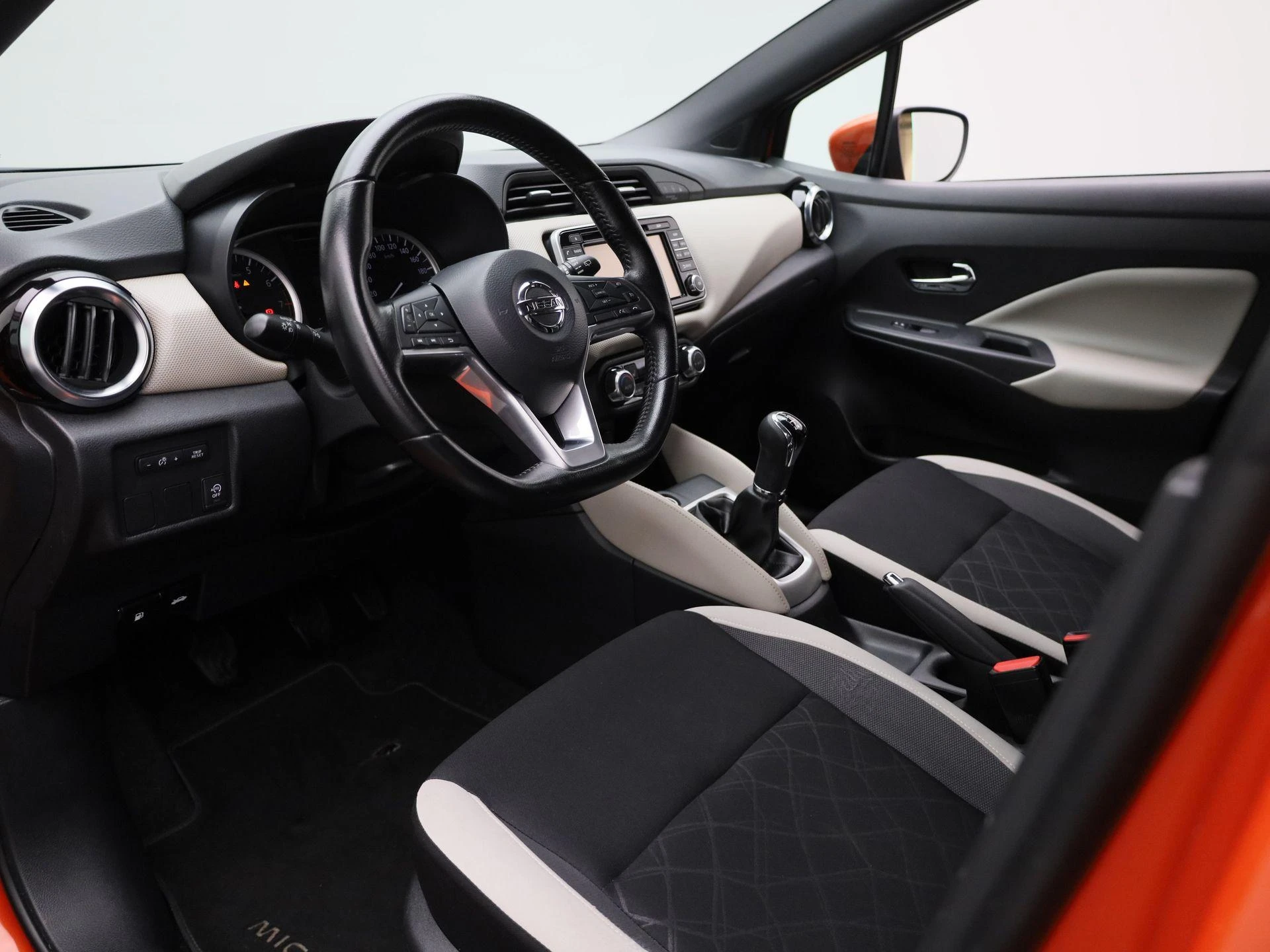 Nissan-Micra-image-14