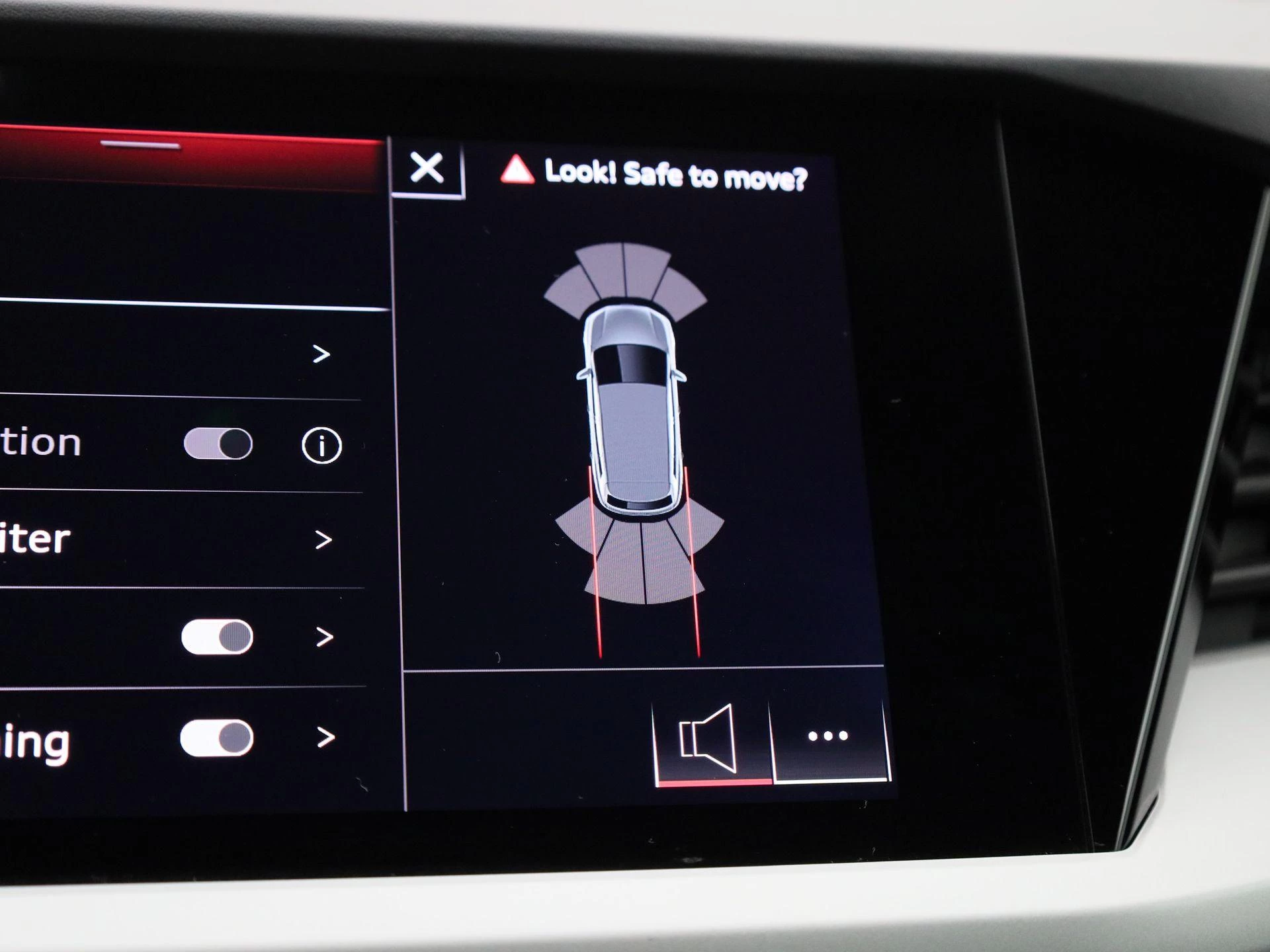 Audi-Q4 e-tron-image-32