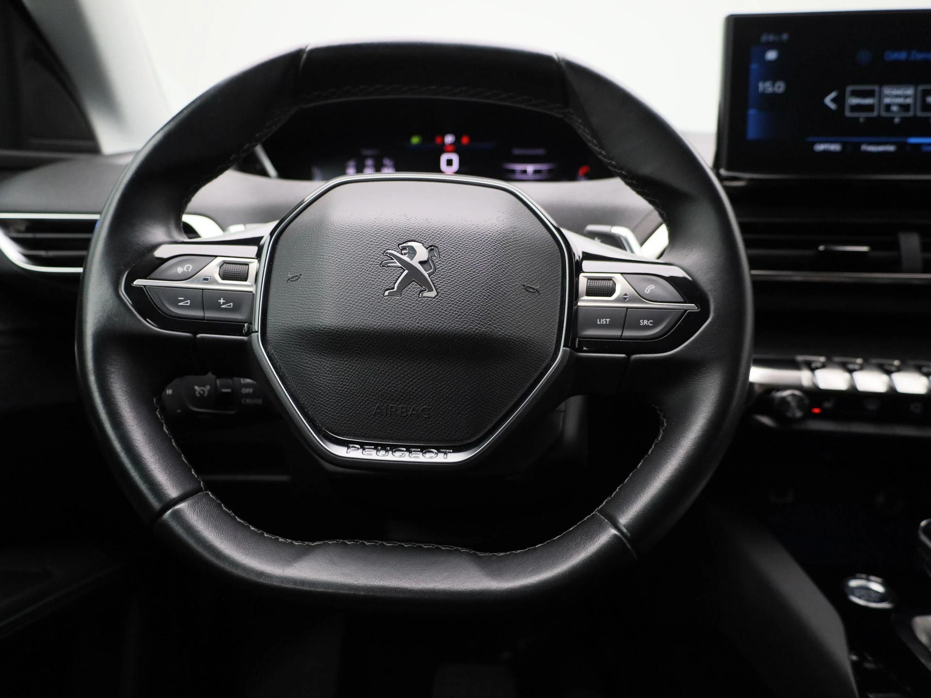 Peugeot-3008-image-6