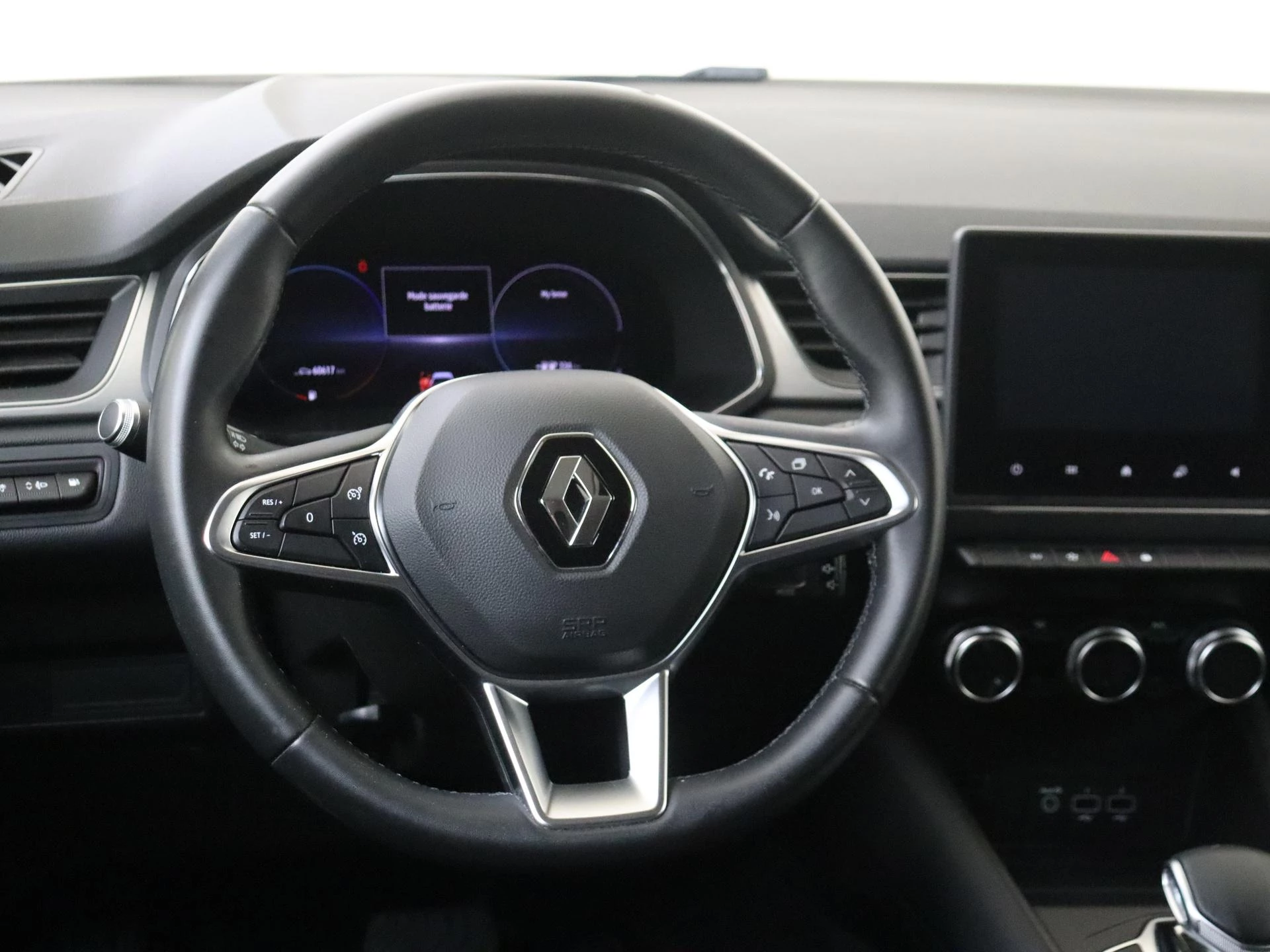 Renault-Captur-image-10