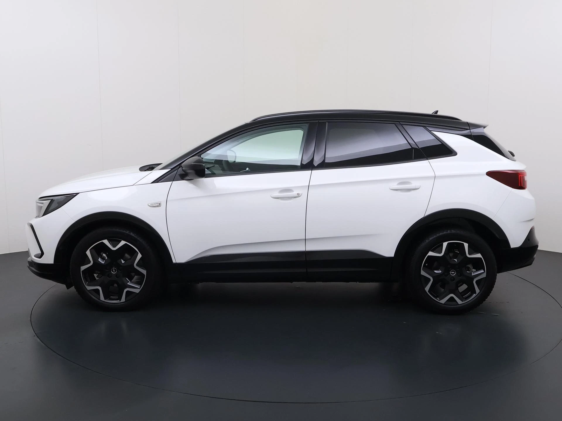 Opel Grandland 1.2 Turbo Hybrid GS Advanced