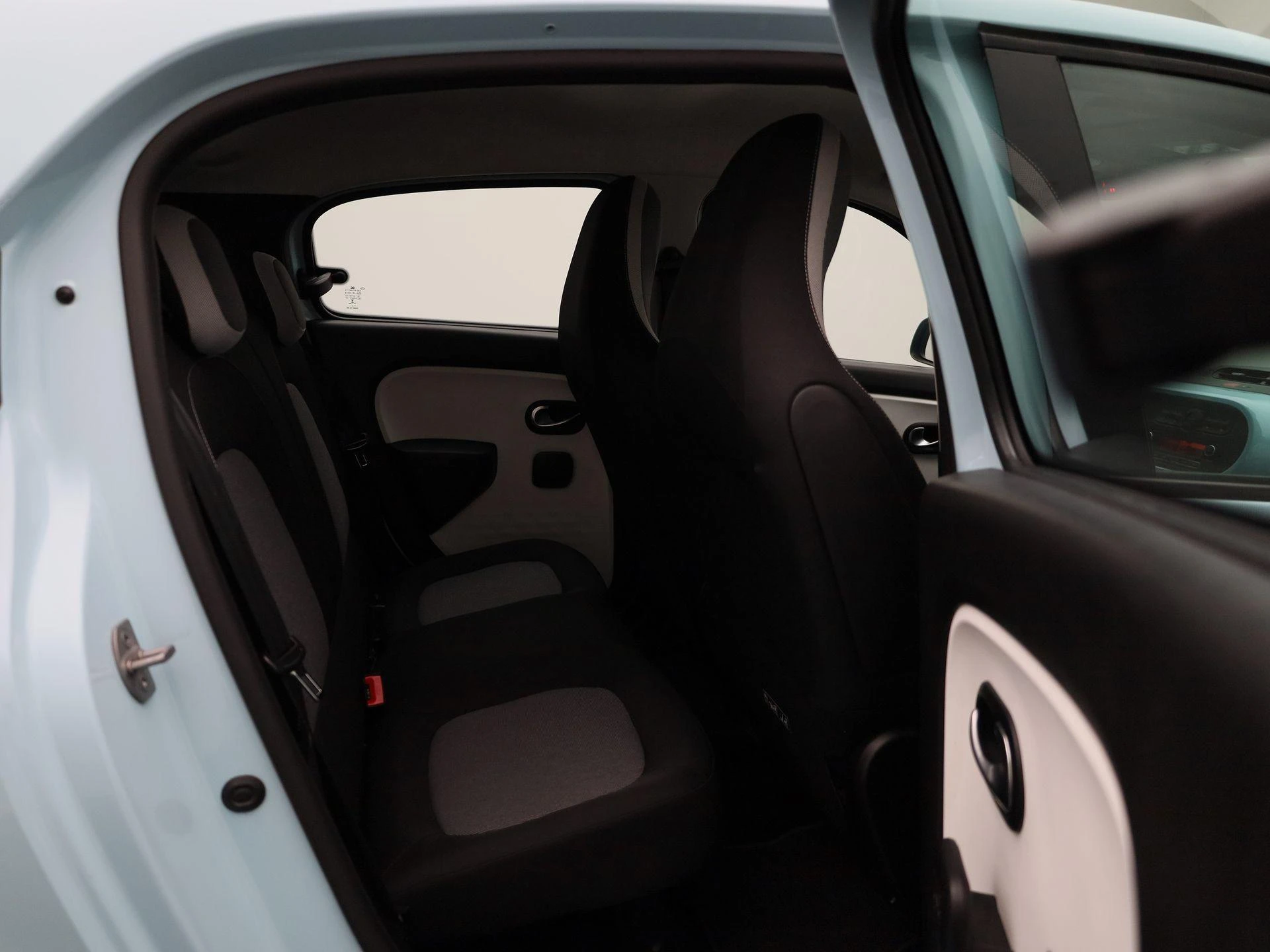 Renault-Twingo-image-28