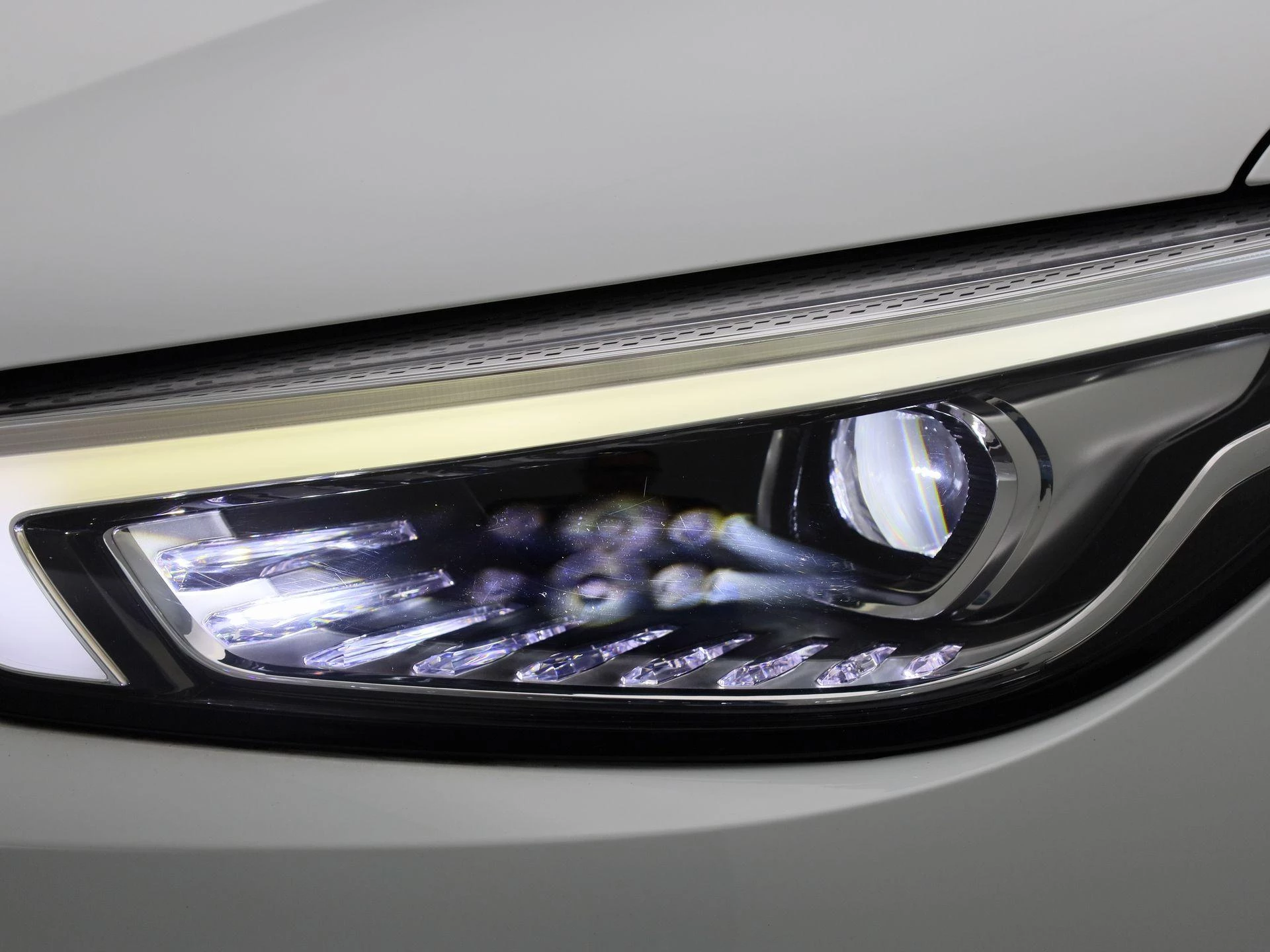 MG-ZS EV-image-13