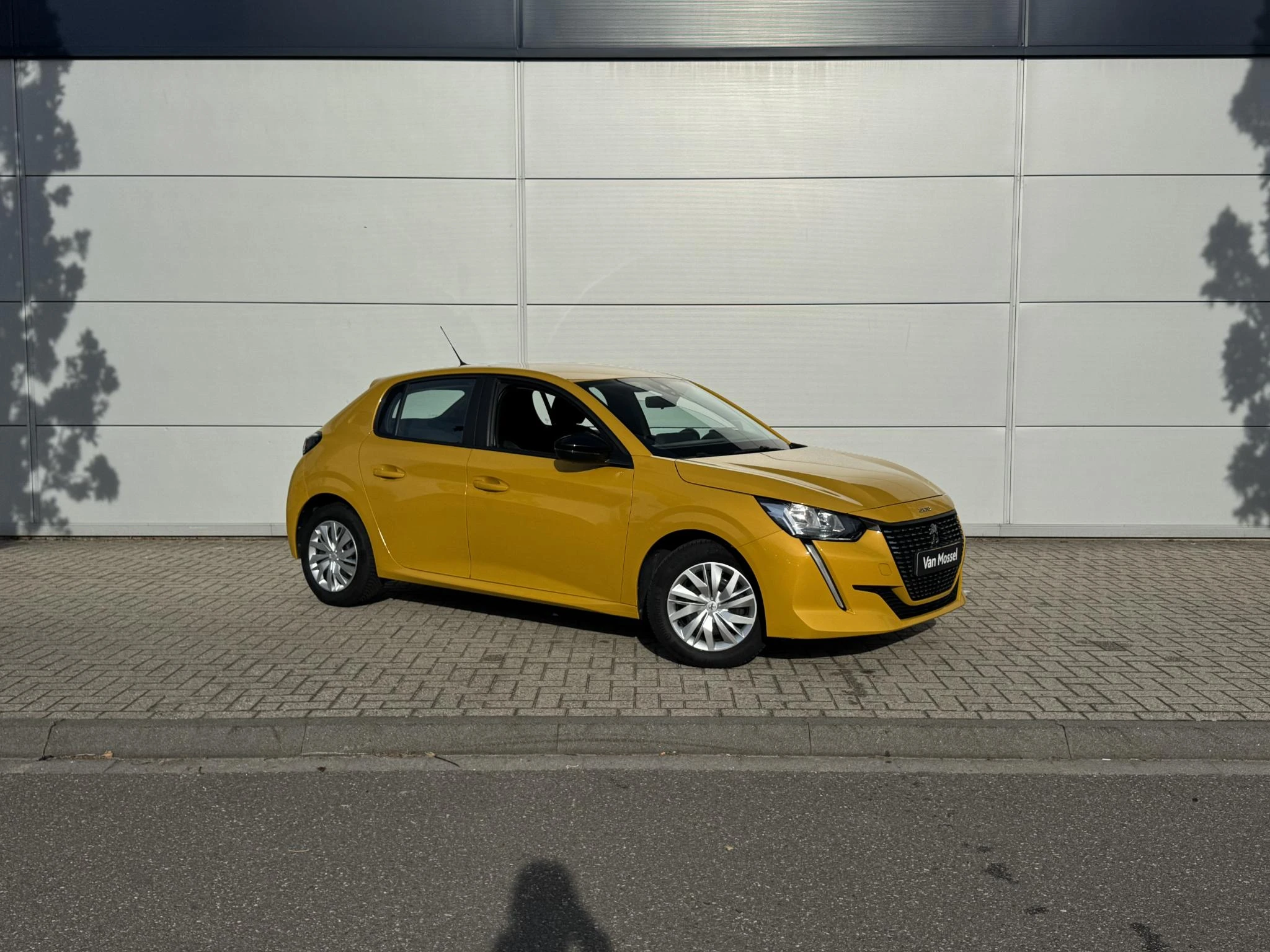 Peugeot-208-image-7