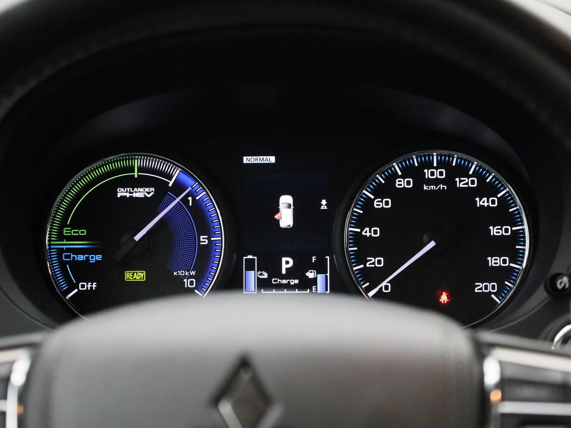 Mitsubishi-Outlander-image-7