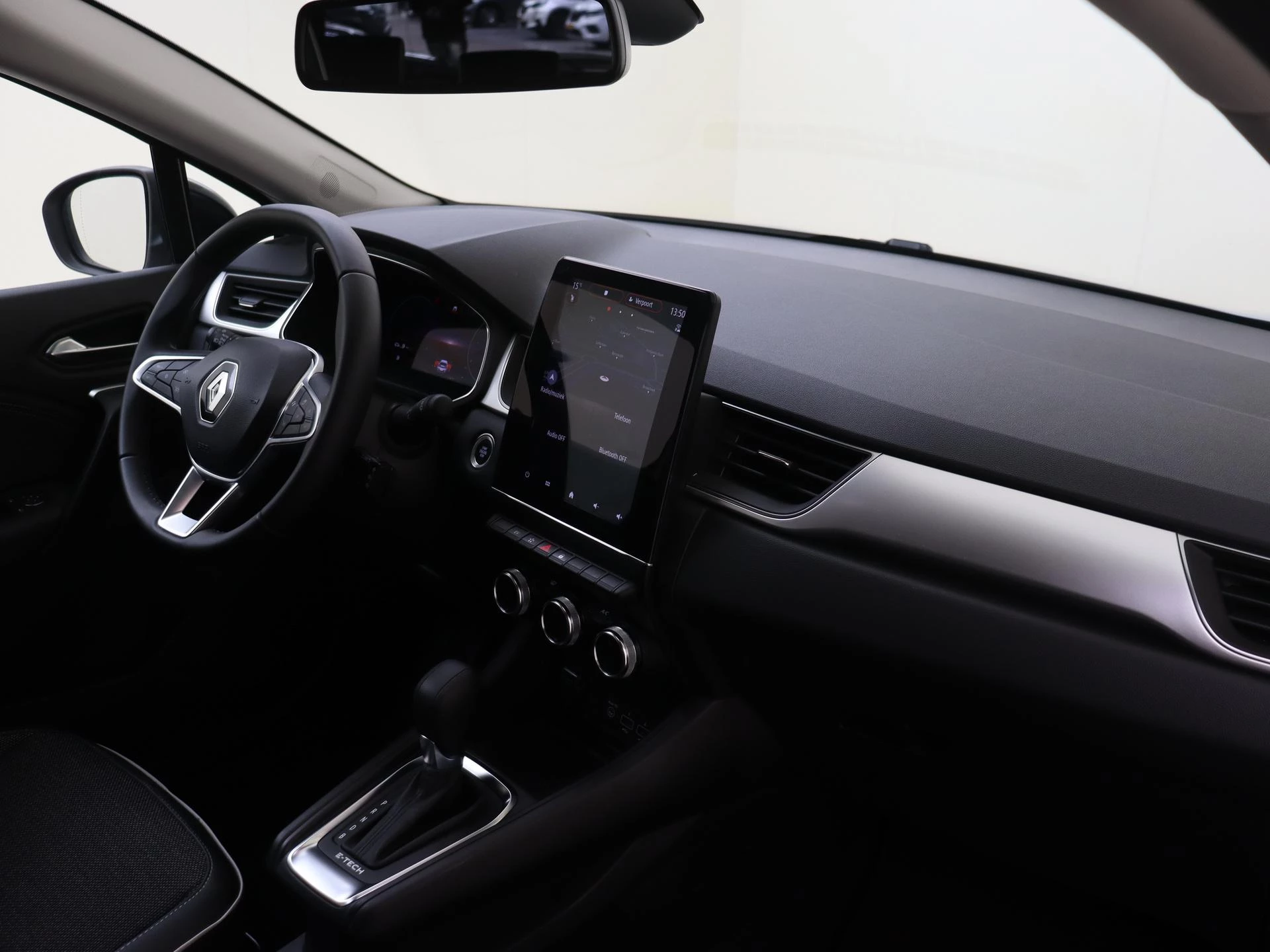 Renault-Captur-image-4