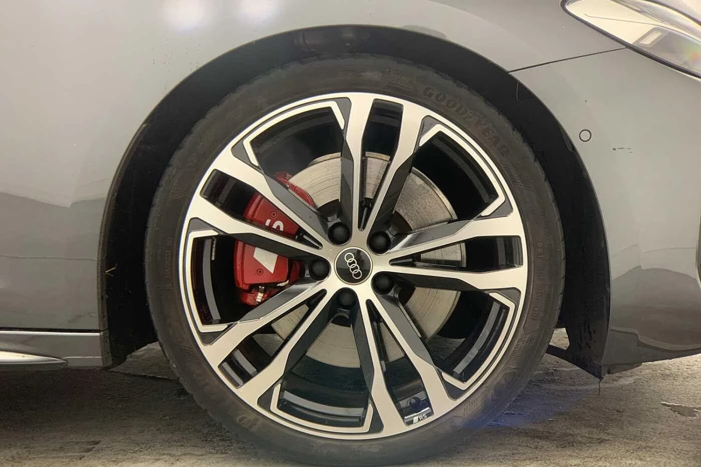 Audi-S5-image-4