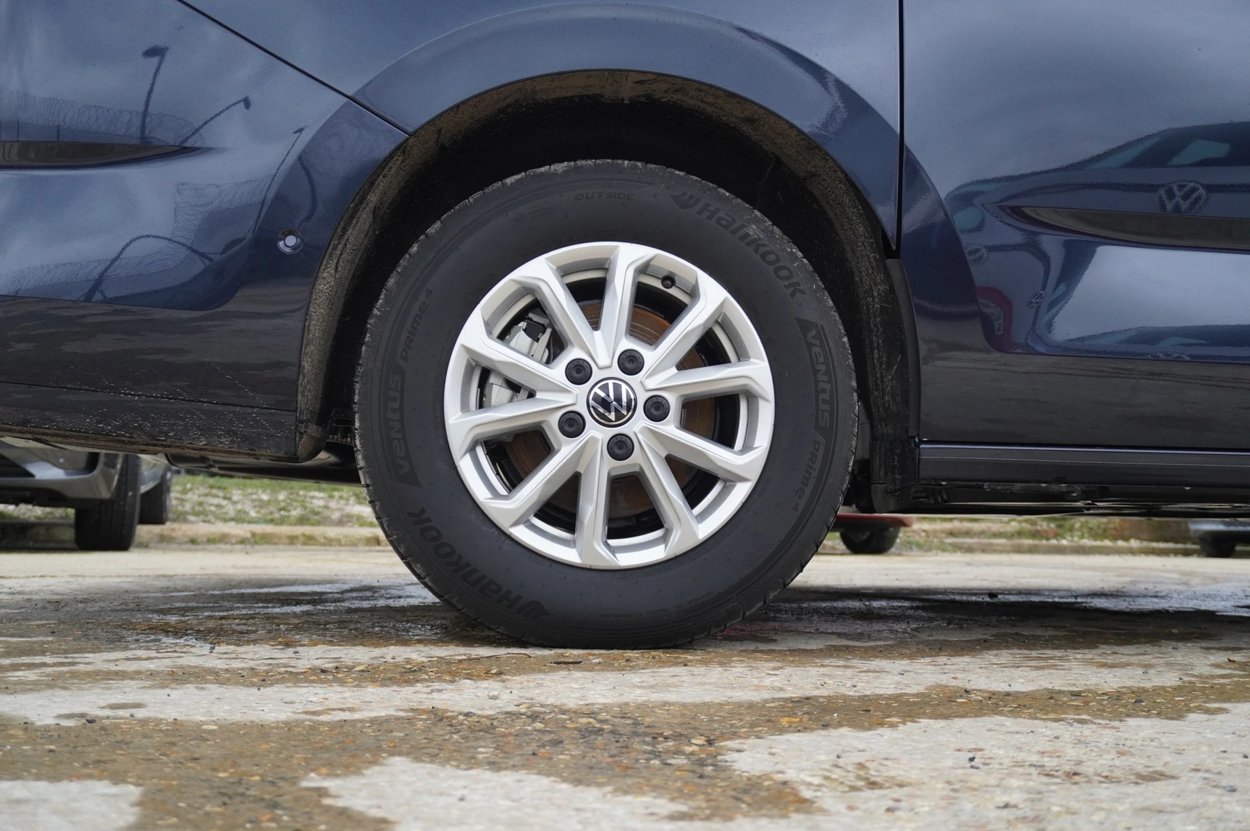 Volkswagen-California-image-21