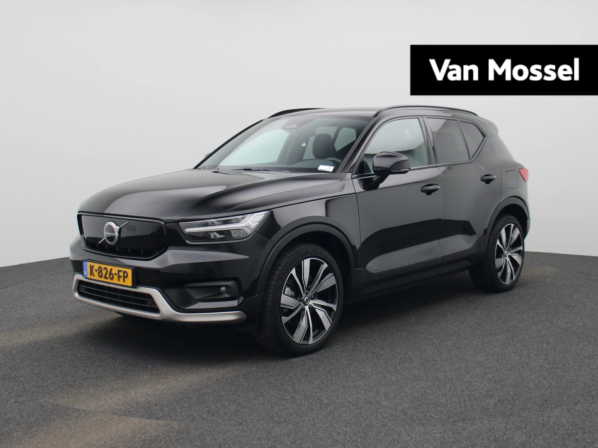 Volvo-XC40-image-0