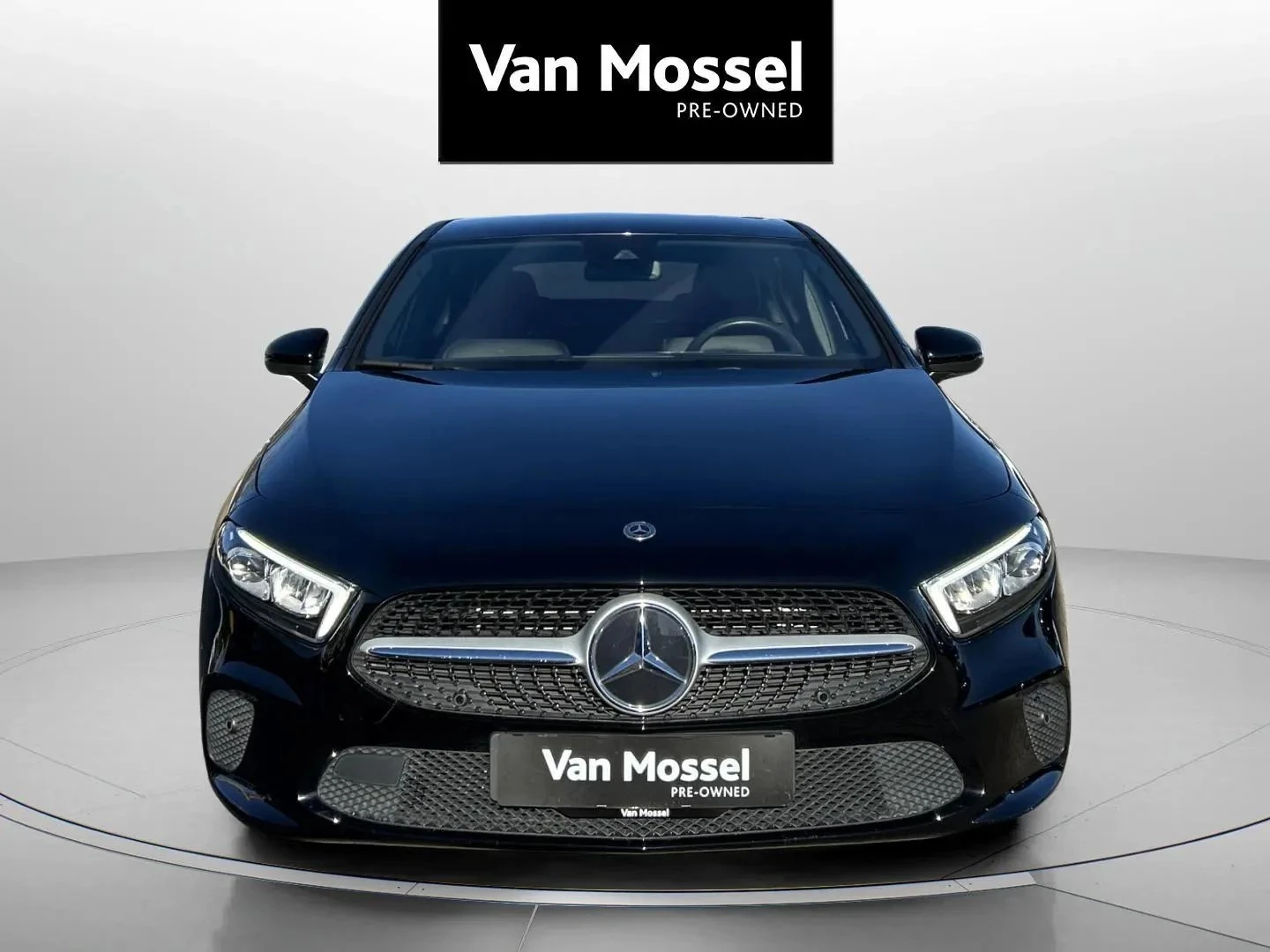 Mercedes-Benz-A-Klasse-image-1