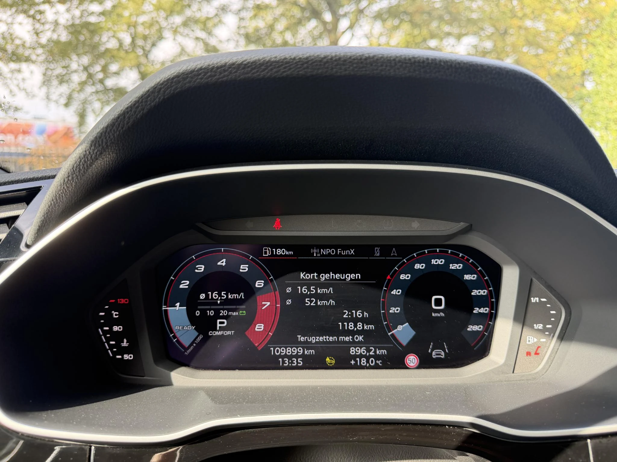 Audi-Q3-image-6