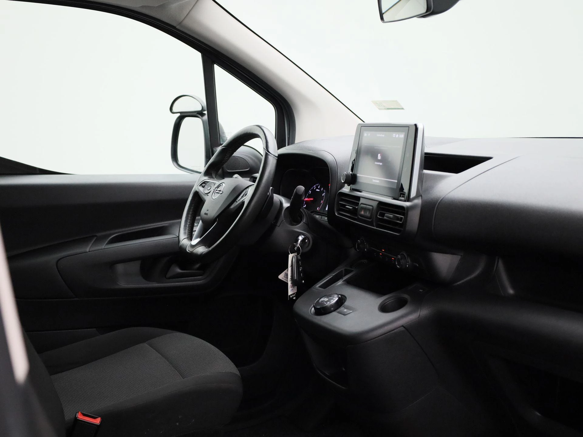 Opel-Combo-image-34