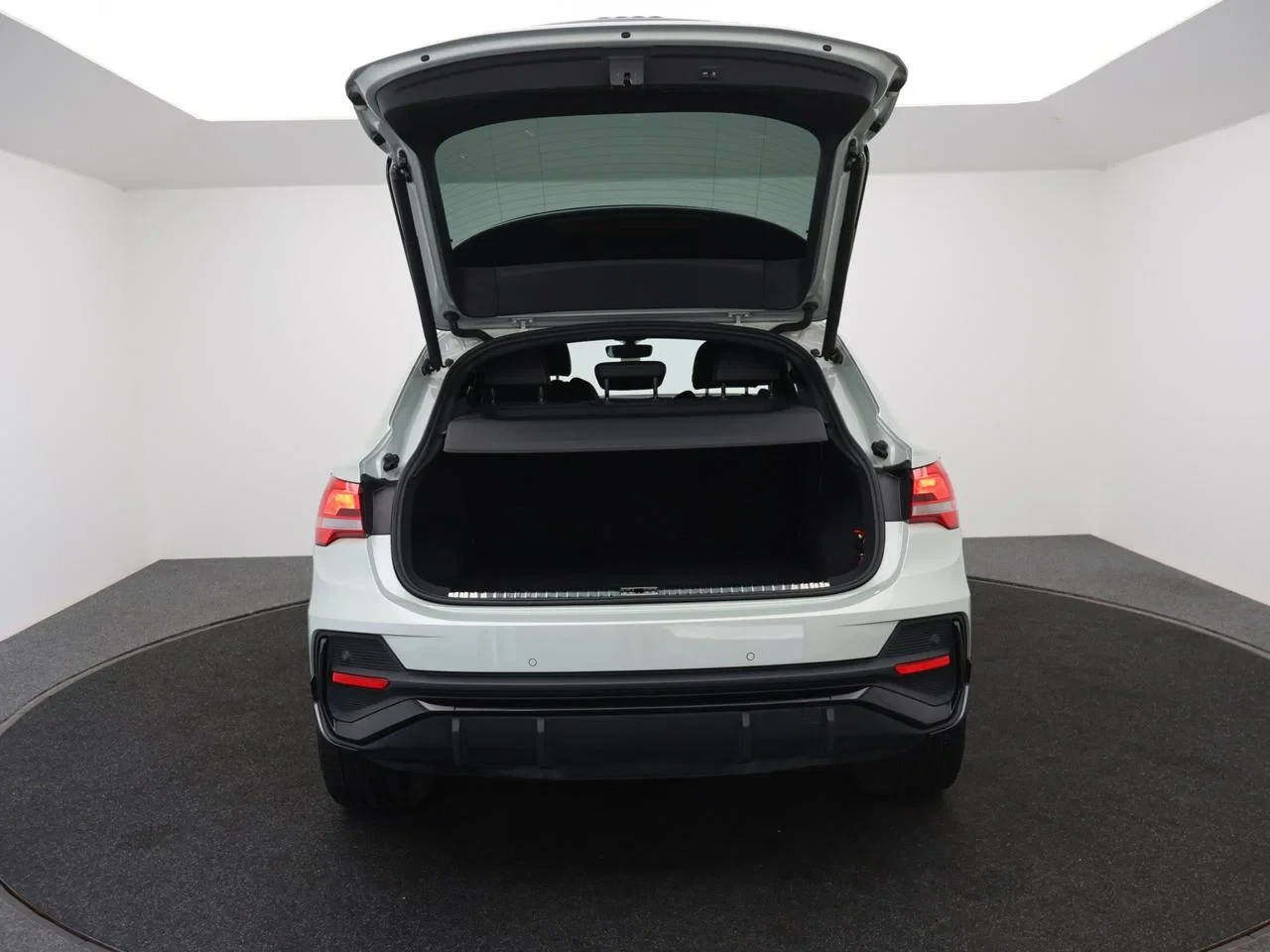Audi-Q3-image-3