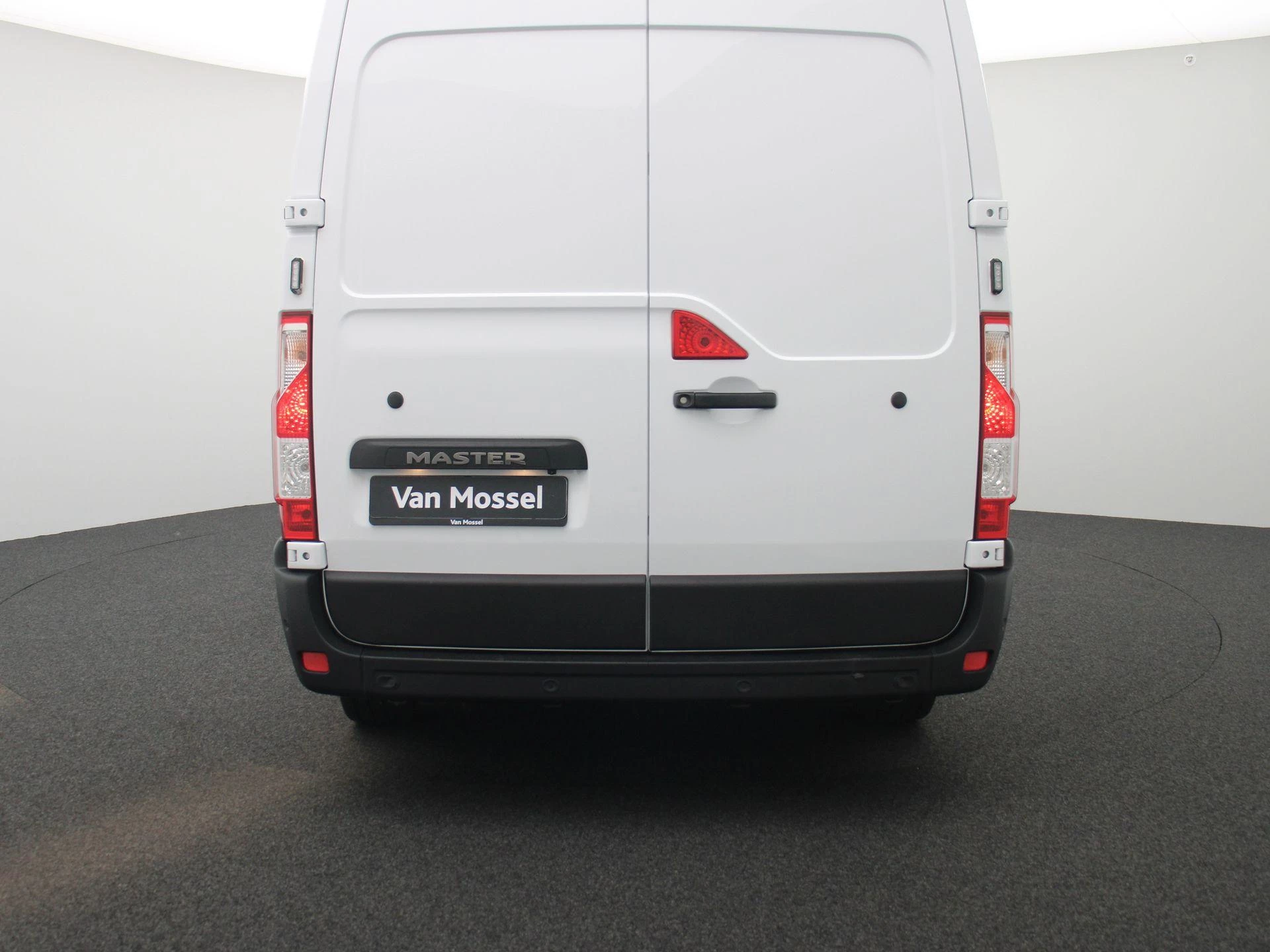 Renault Master T35 2.3 dCi 135 L3H2 Comfort