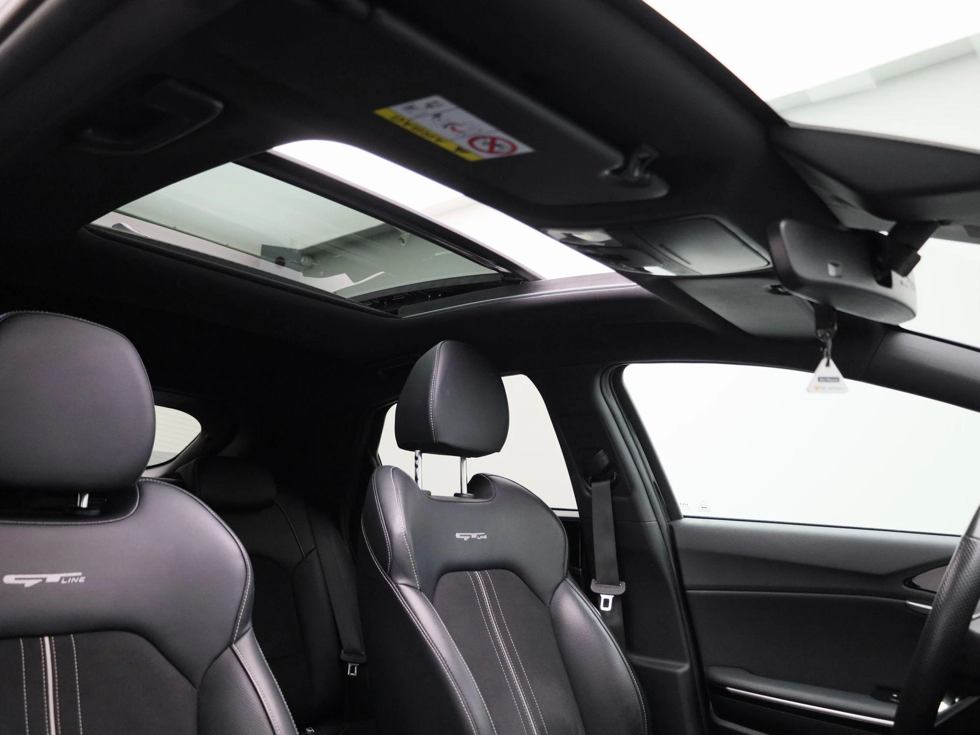 Kia-XCeed-image-40