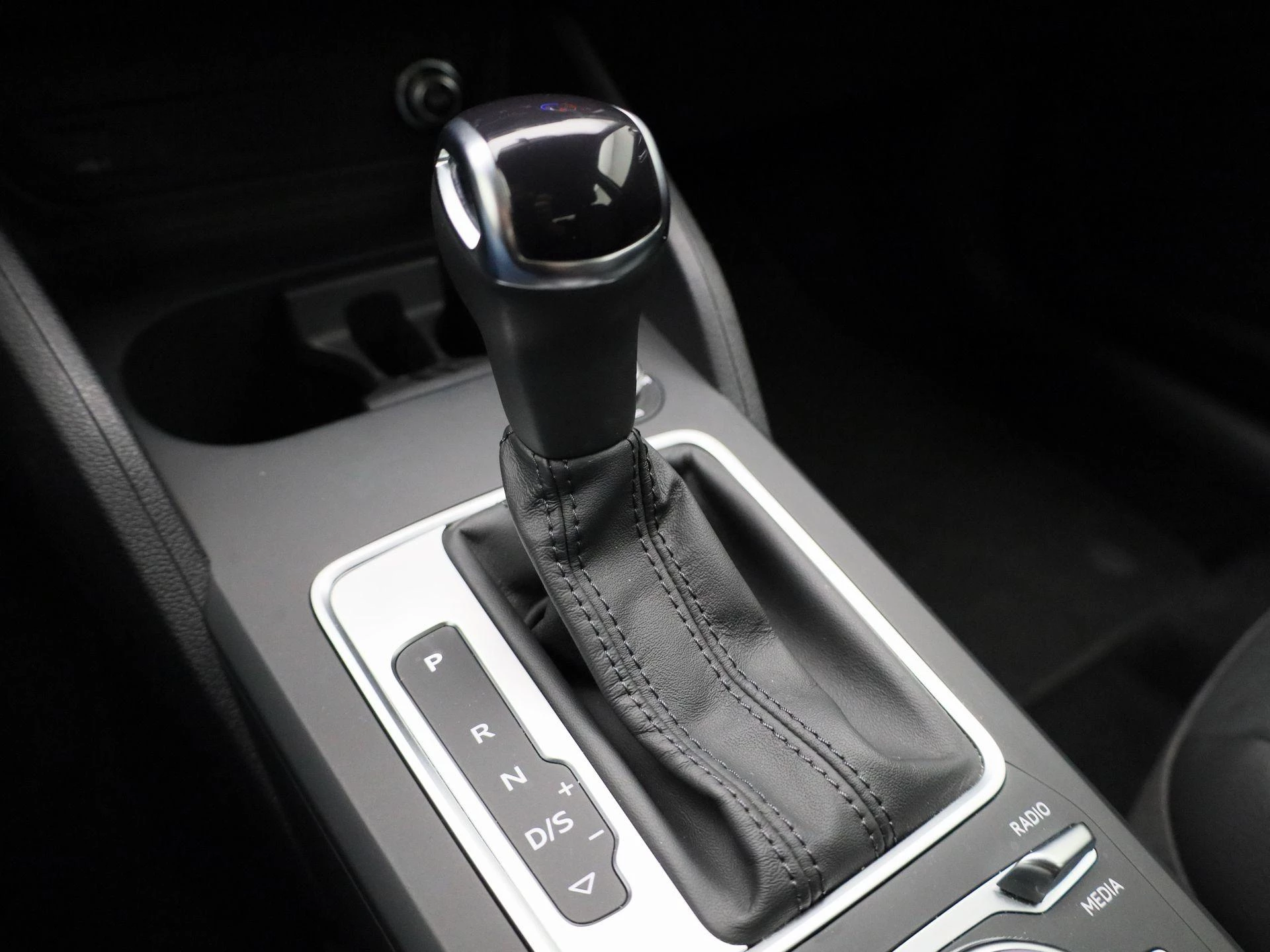 Audi Q2 2.0 30 TDI 85kW S tron Zetelverw. | Camera | Cruis
