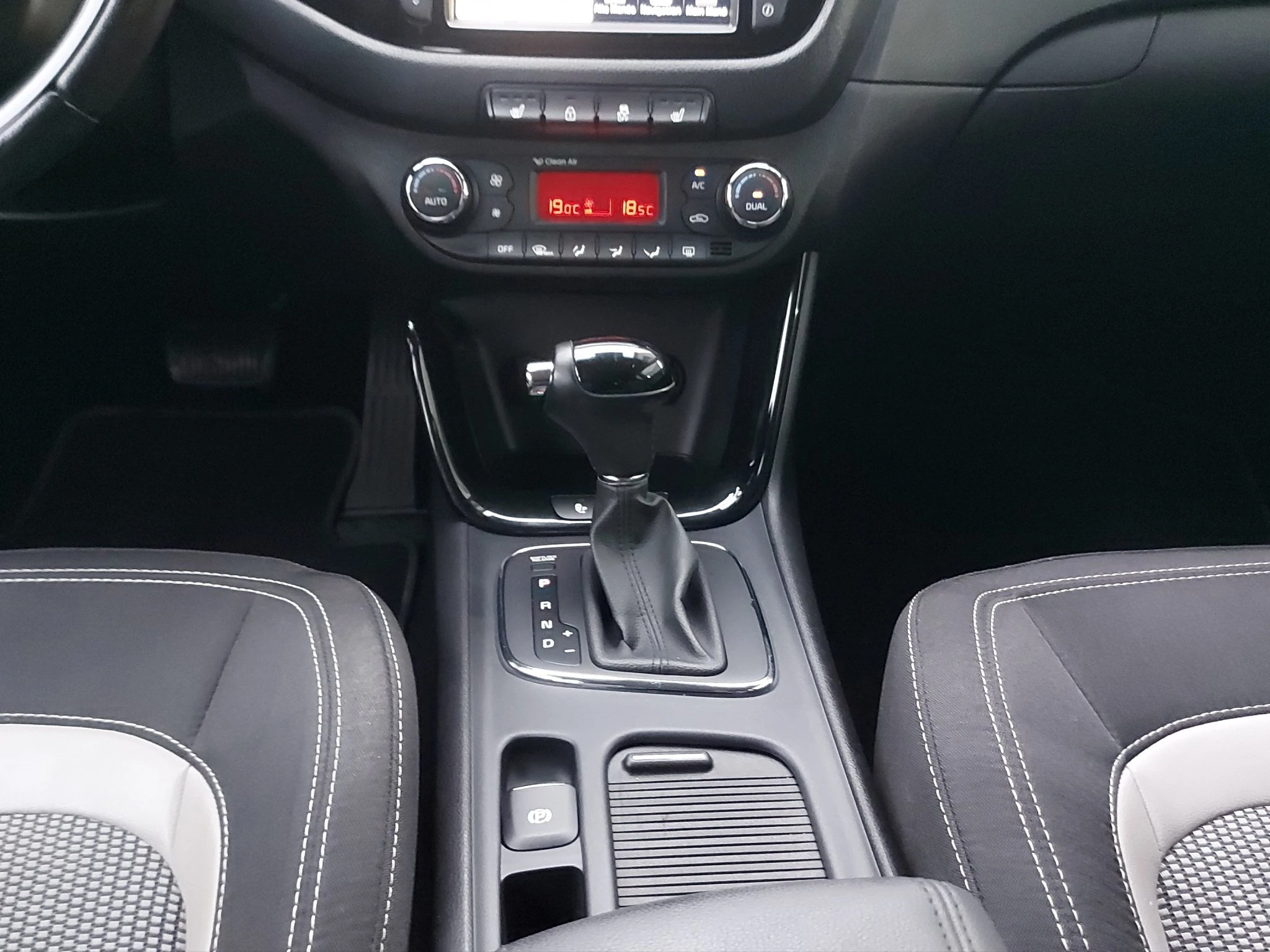 Kia-Ceed Sportswagon-image-13