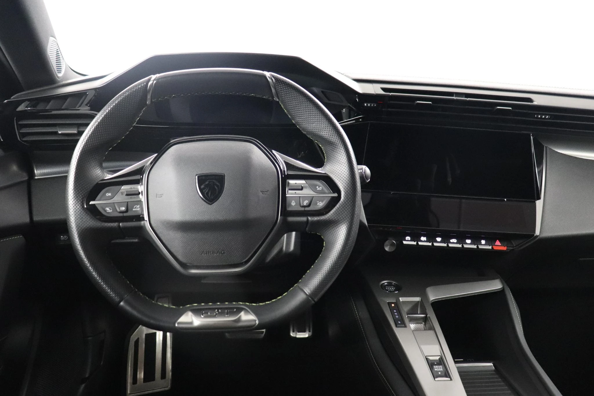 Peugeot-e-308-image-14