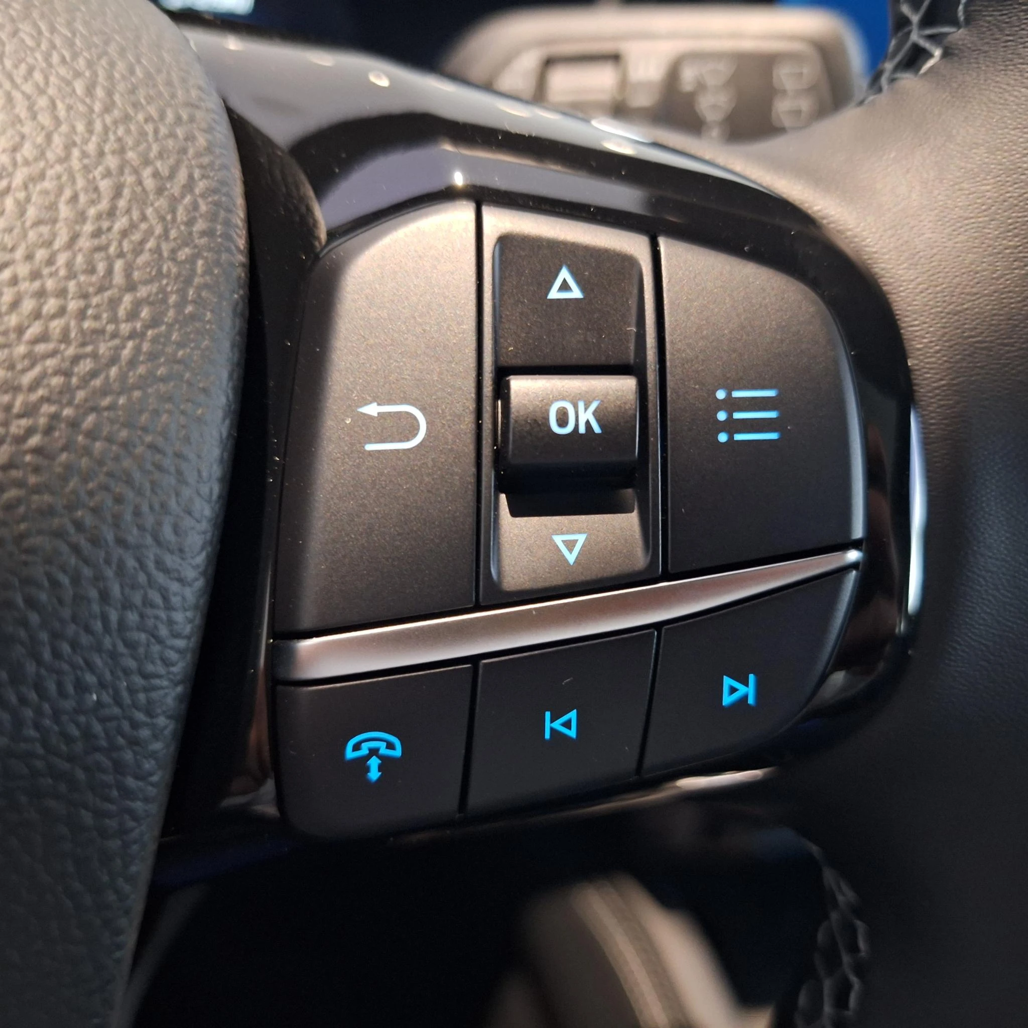Ford-Kuga-image-36