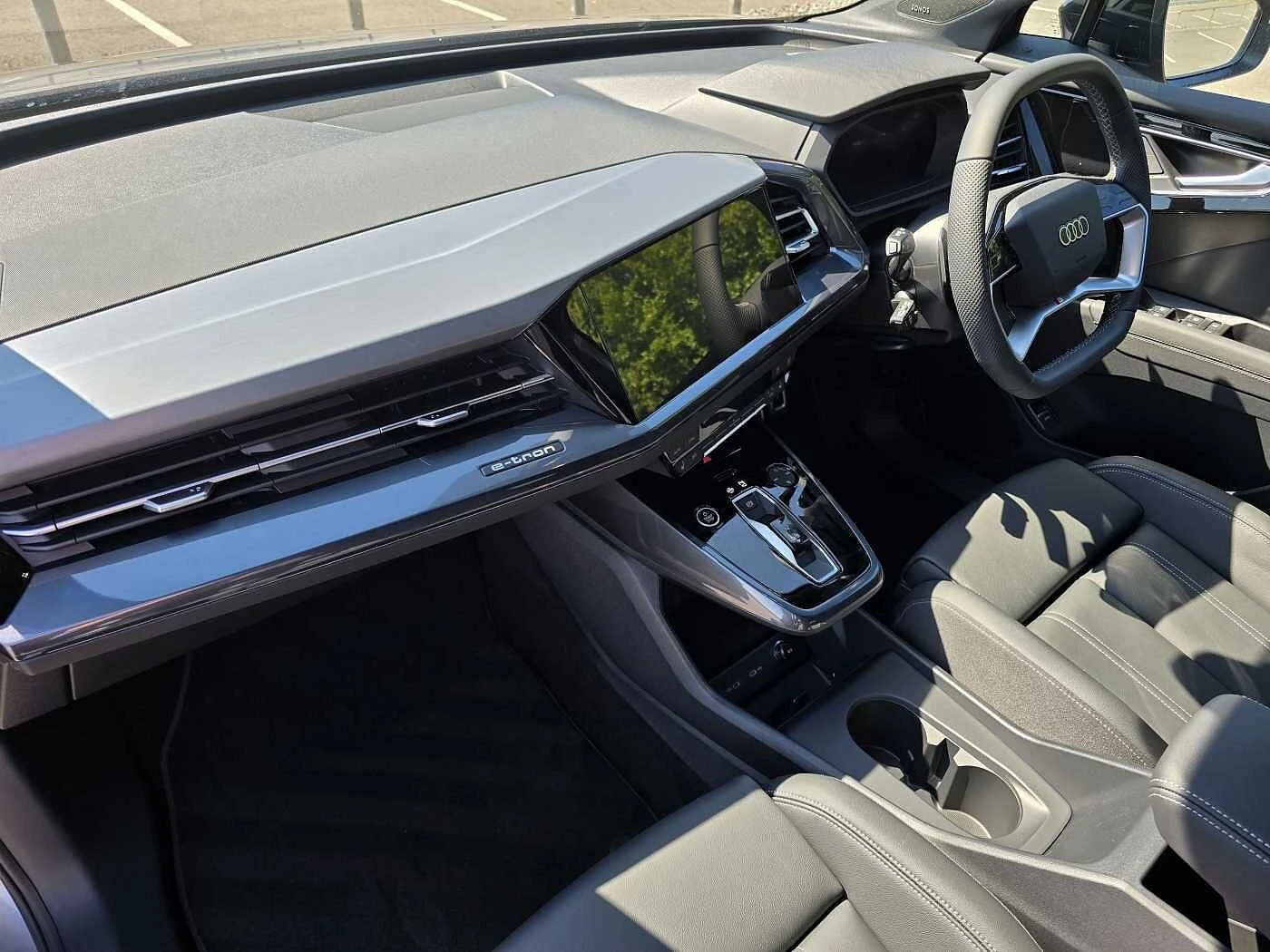 Audi-Q4 Sportback e-tron-image-1