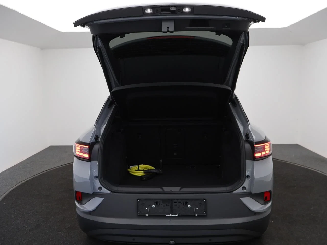 Volkswagen-ID.4-image-19