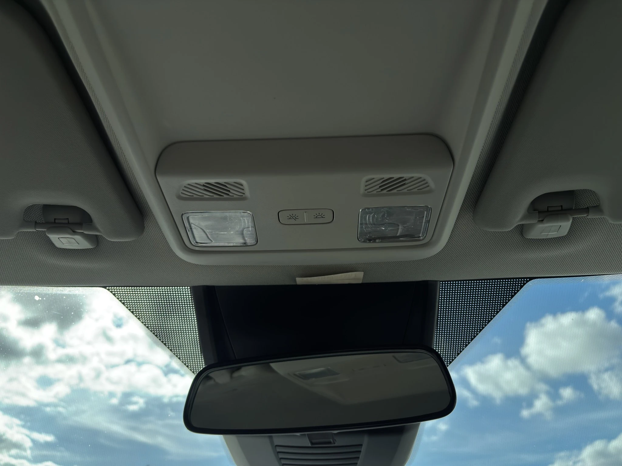 Ford-Tourneo Custom-image-21