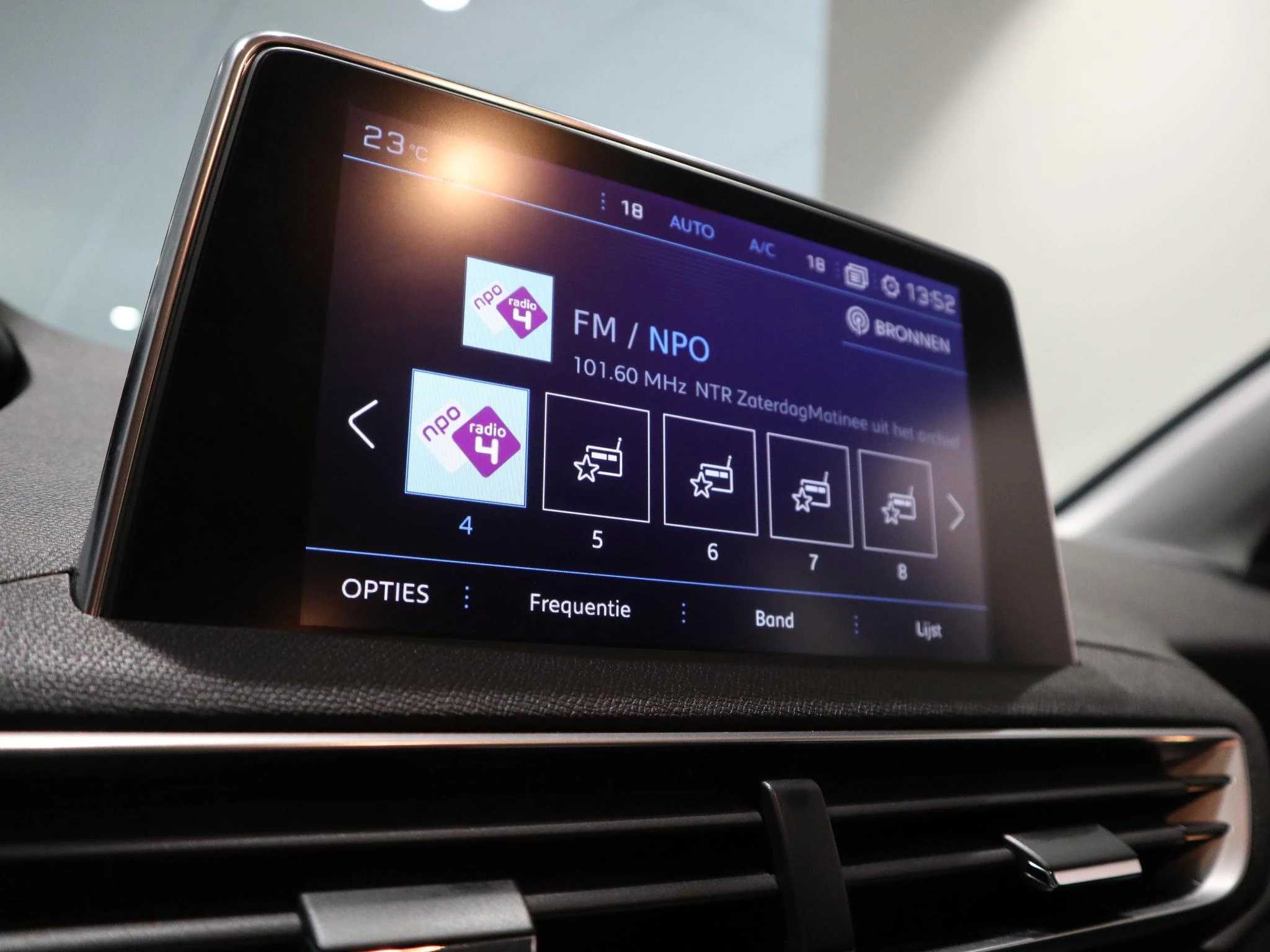 Peugeot-3008-image-13