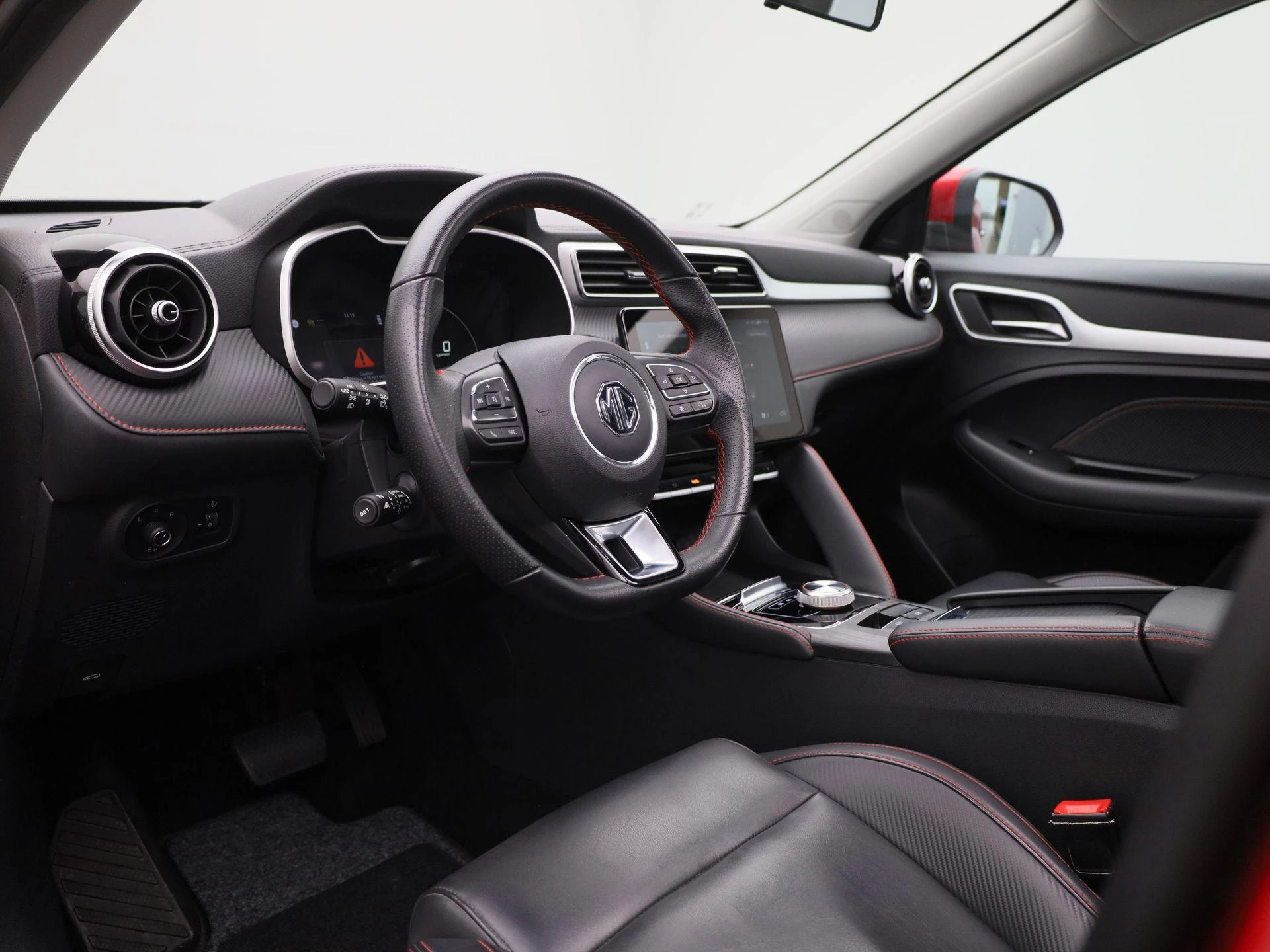MG-ZS EV-image-30
