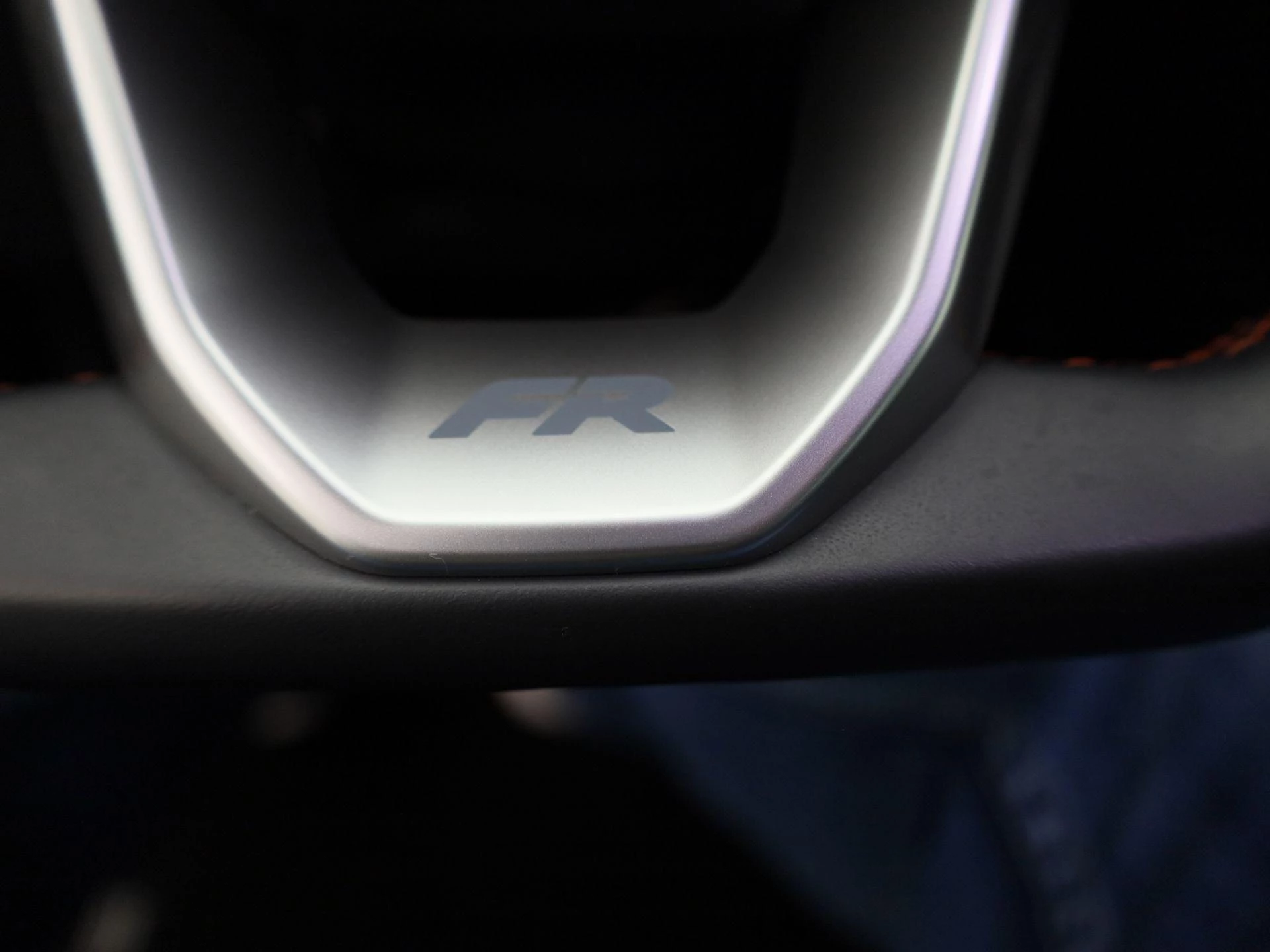 SEAT Leon Sportstourer 1.5 TSI e-Hybrid FR Business