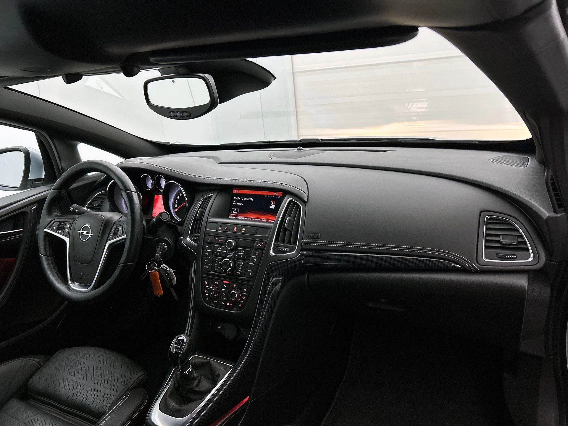 Opel-Cascada-image-20