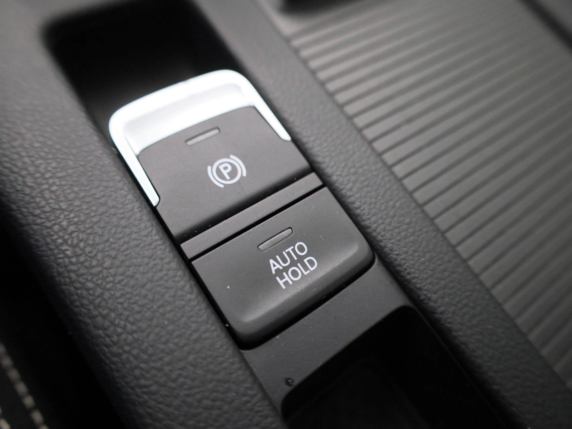 Volkswagen-Passat-image-36