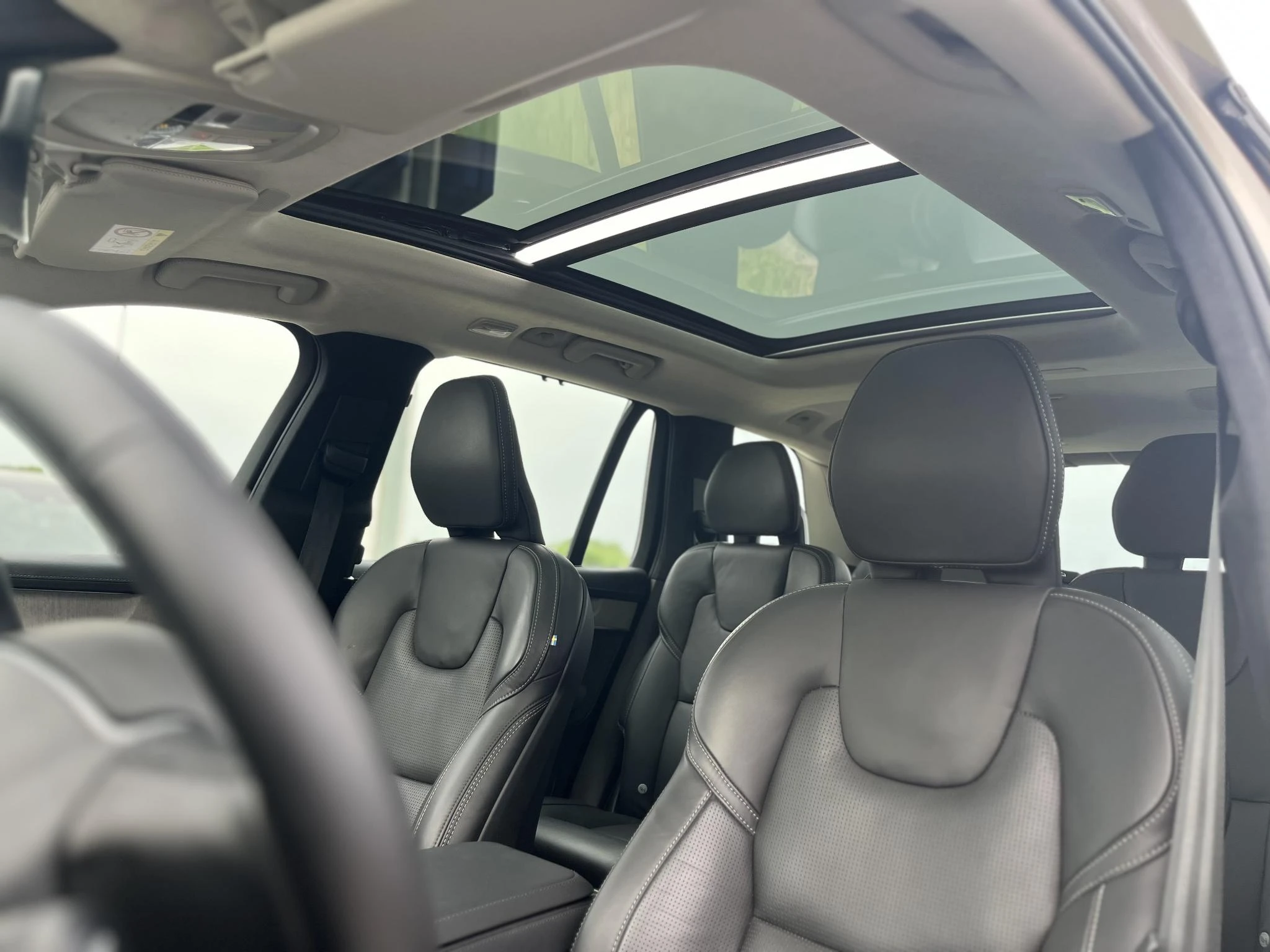Volvo-XC90-image-11