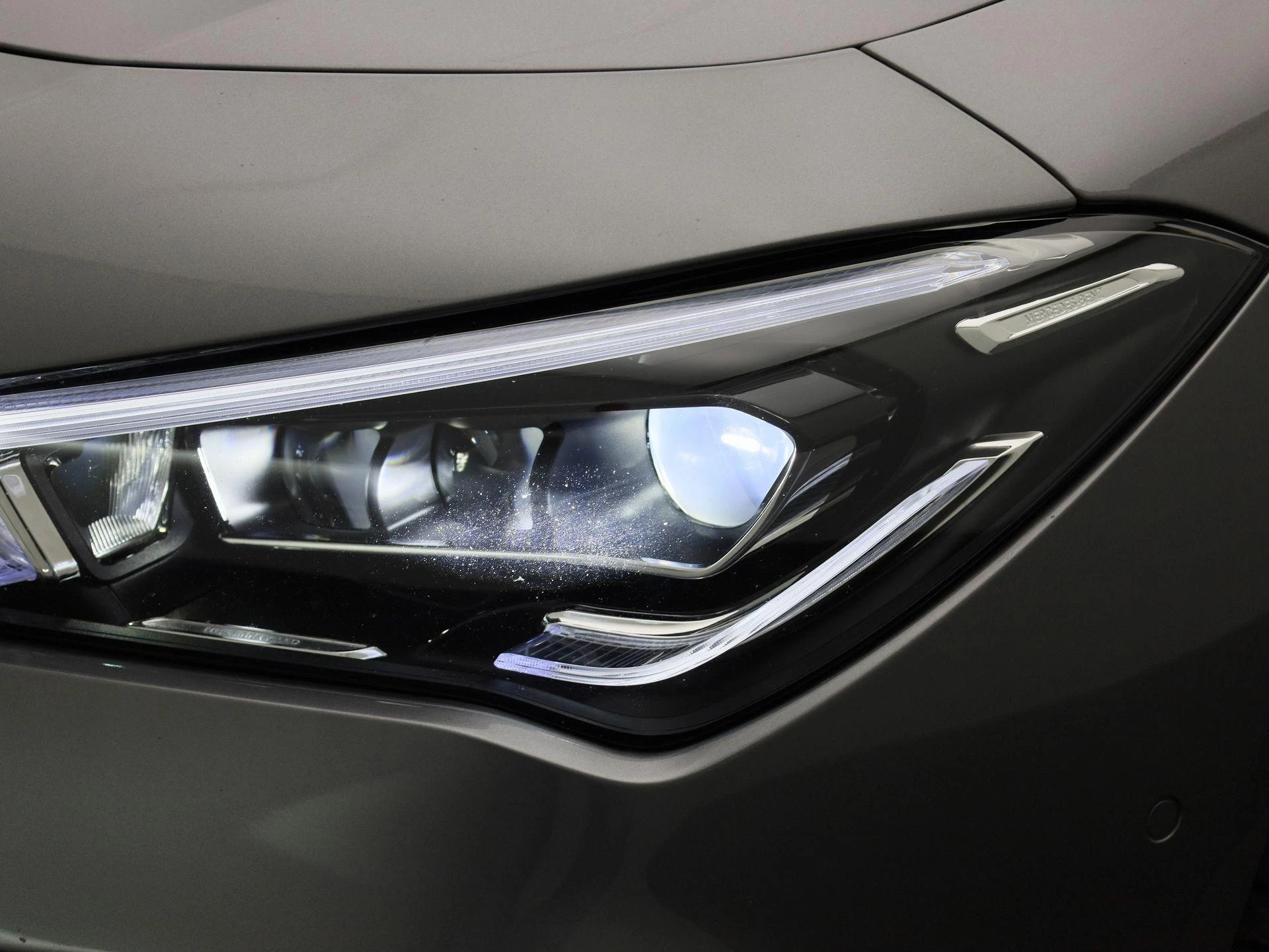 Mercedes-Benz-CLA-image-13