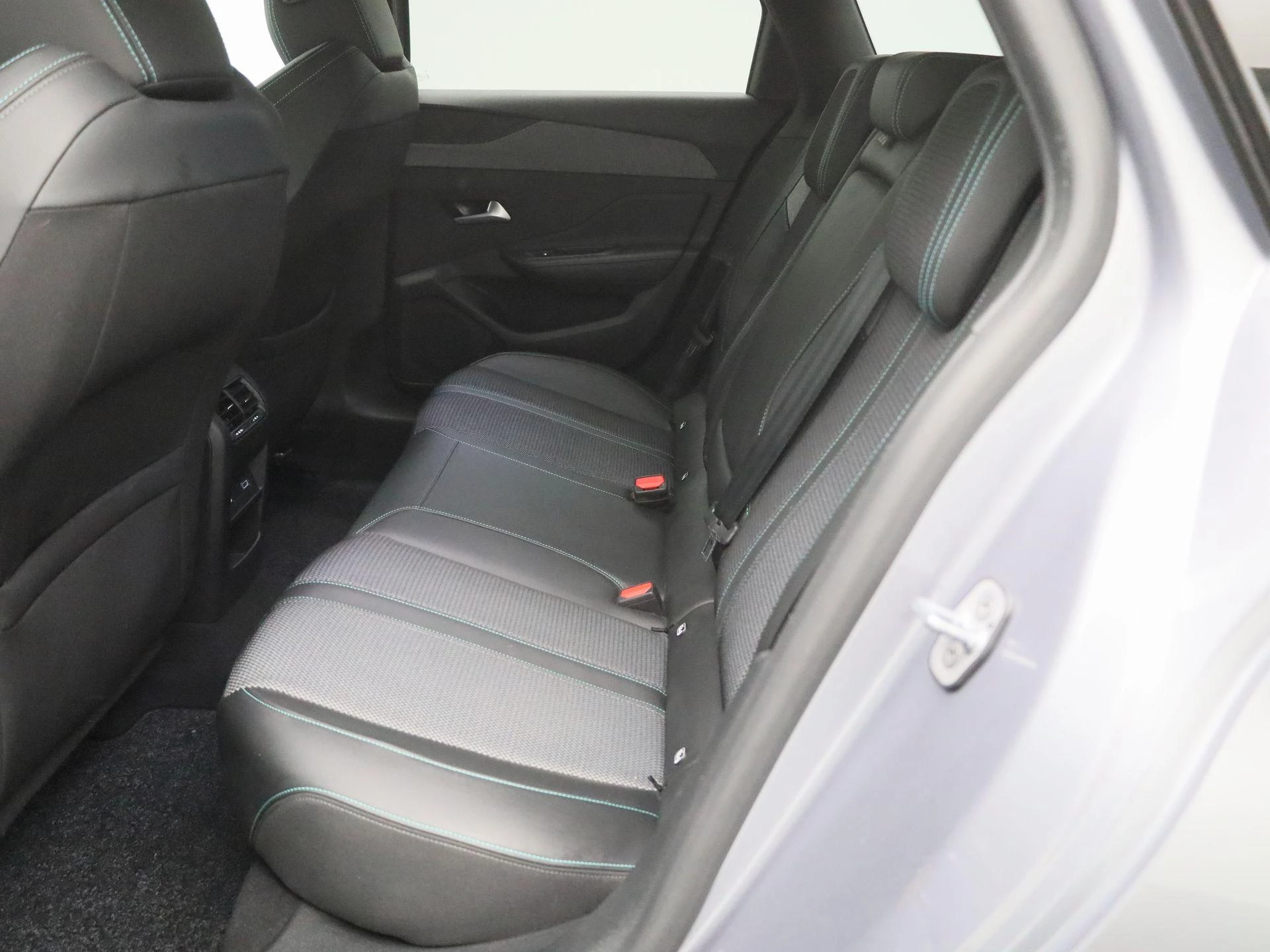 Peugeot-308-image-8