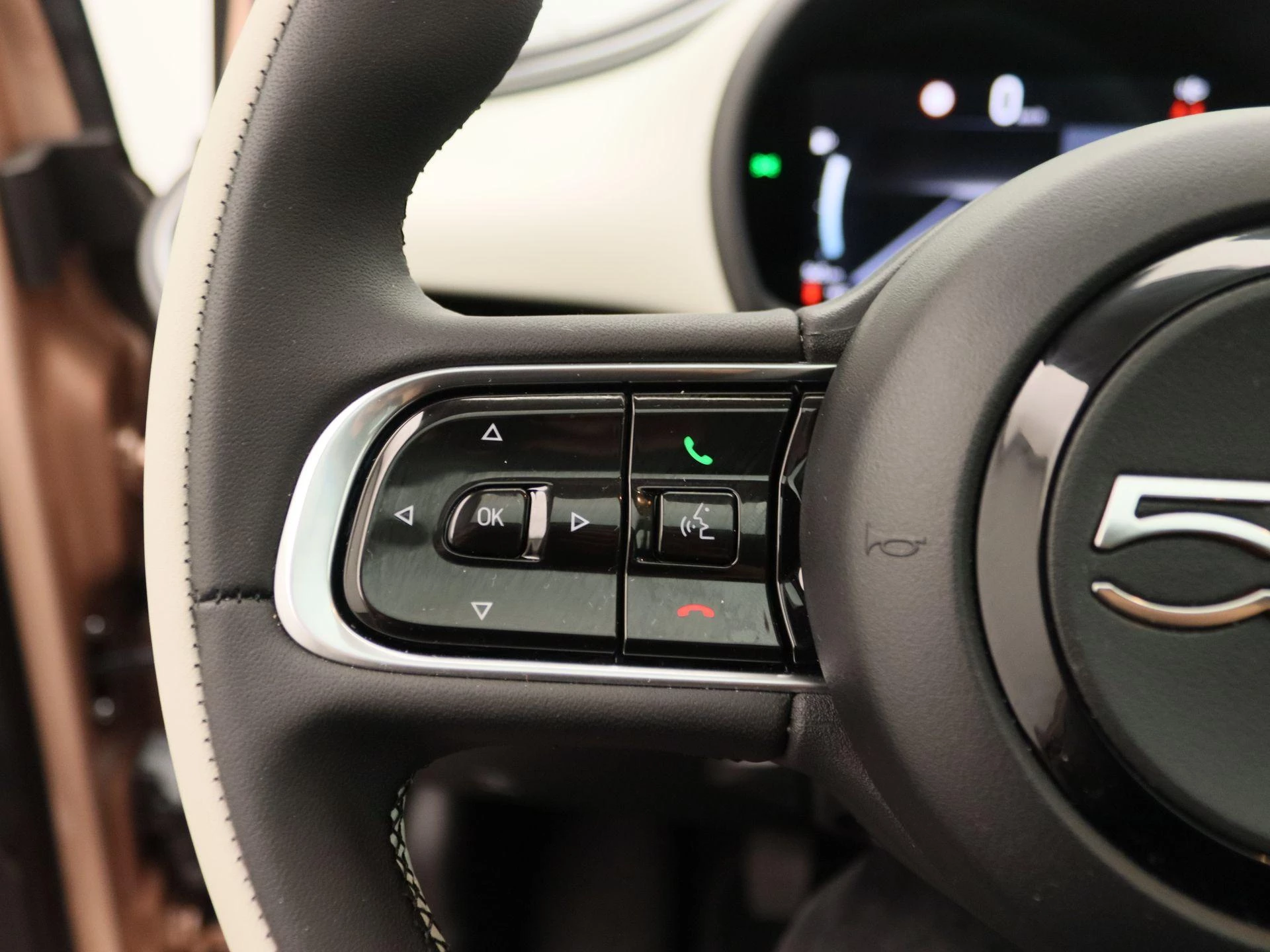 Fiat 500 1.0 Hybrid La Prima