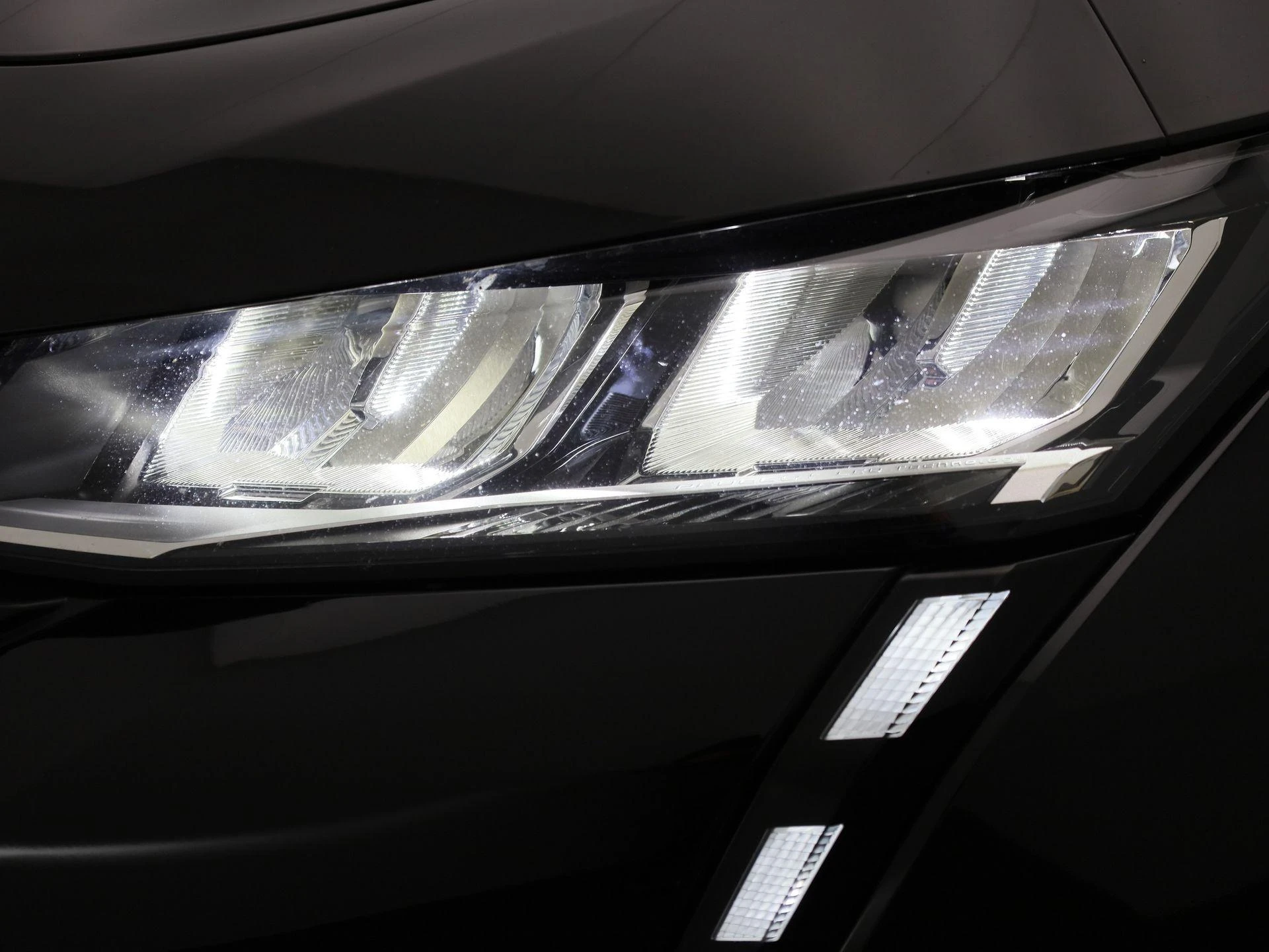 Peugeot-308-image-12