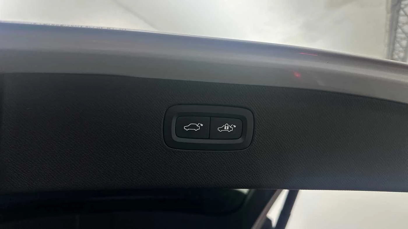 Volvo-XC90-image-15